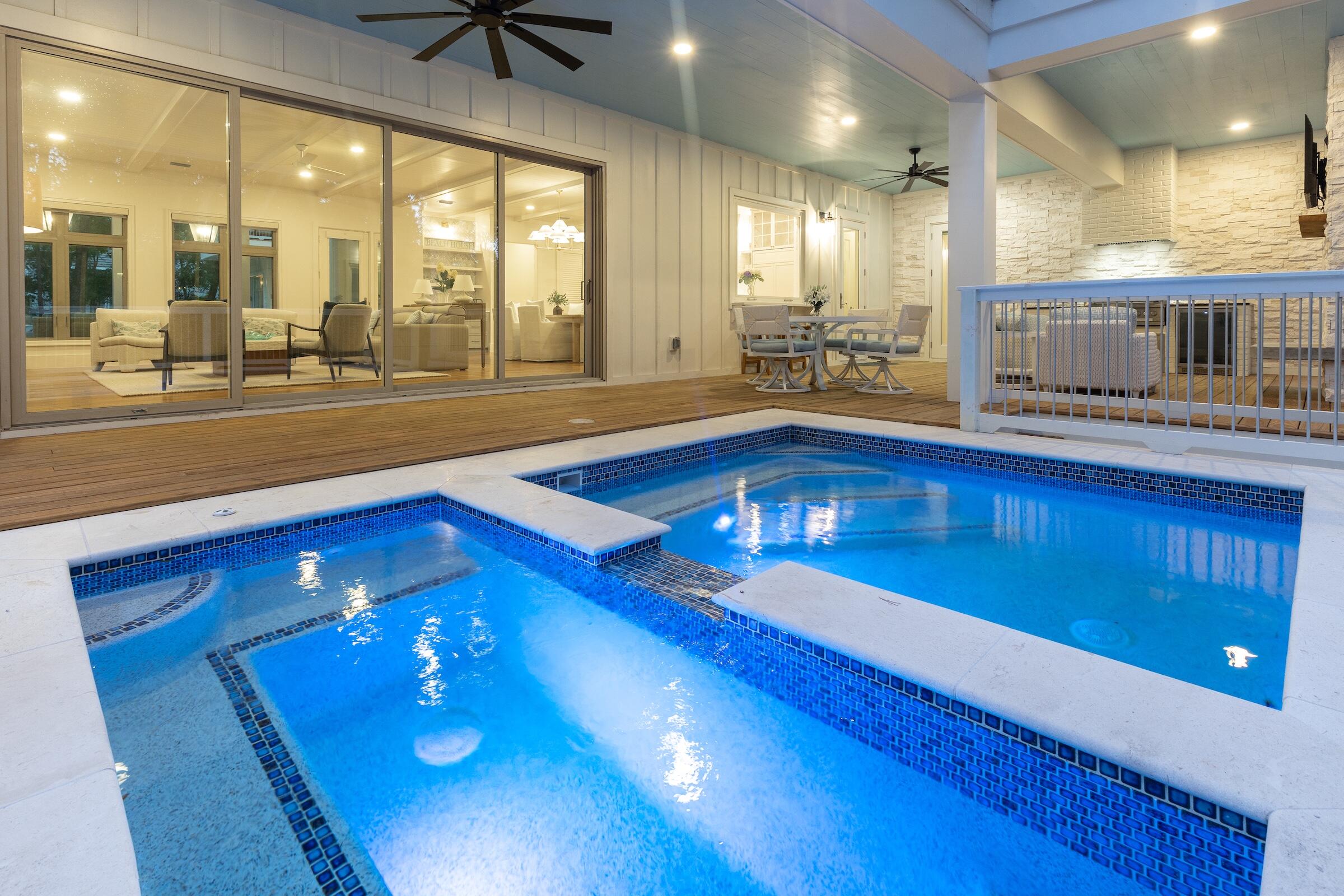 SEAGROVE SHORES 4TH ADD - Residential