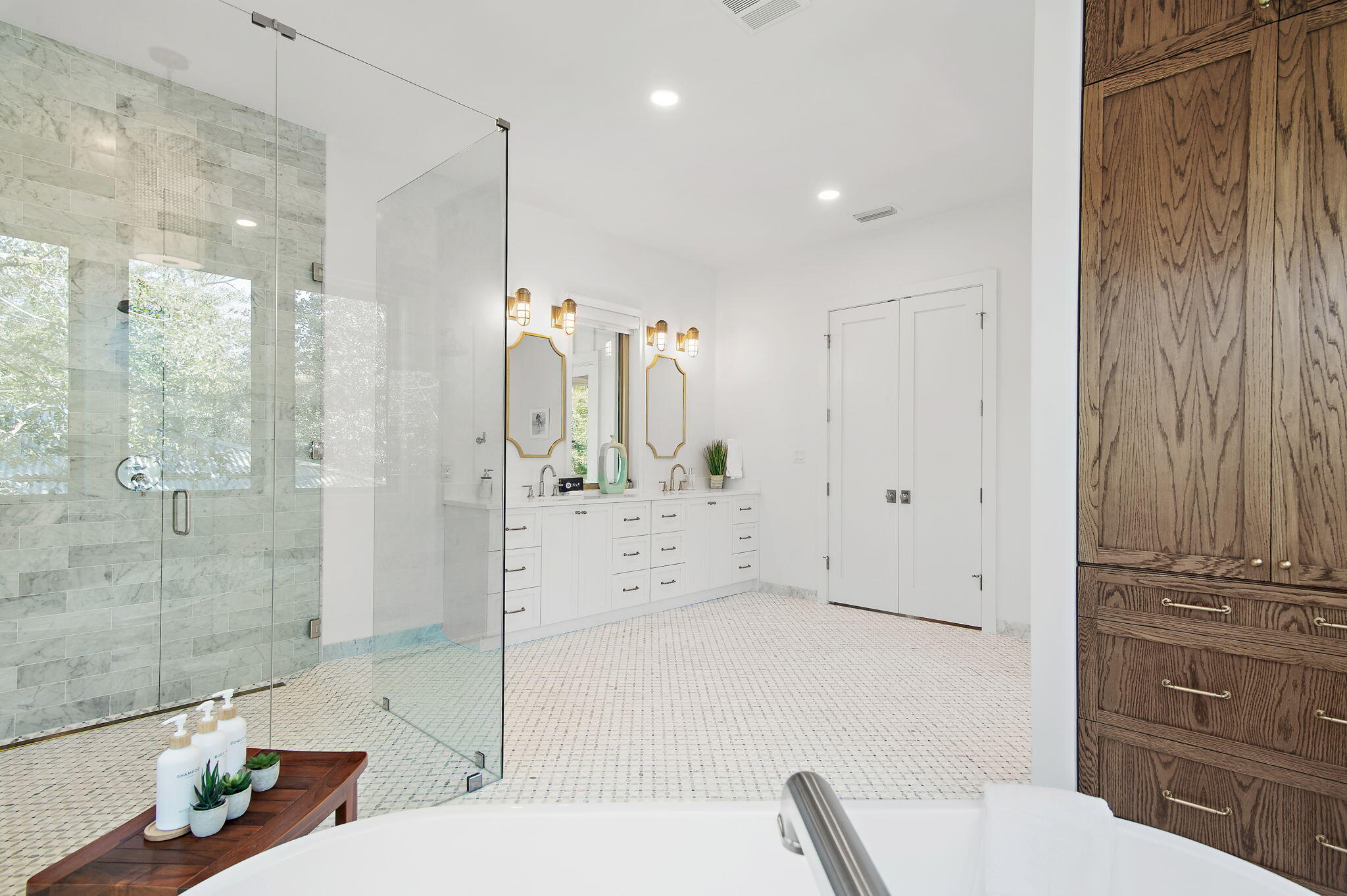 SEAGROVE SHORES 4TH ADD - Residential