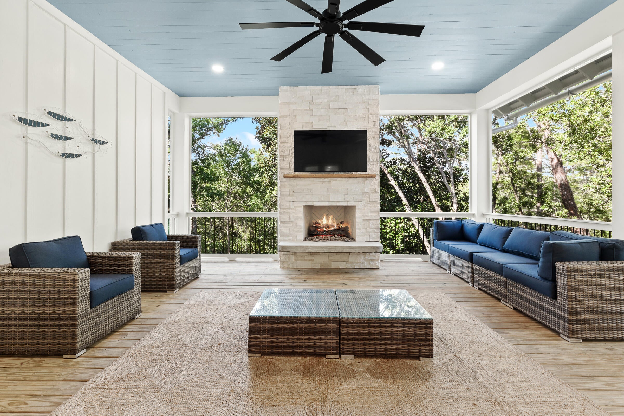SEAGROVE SHORES 4TH ADD - Residential
