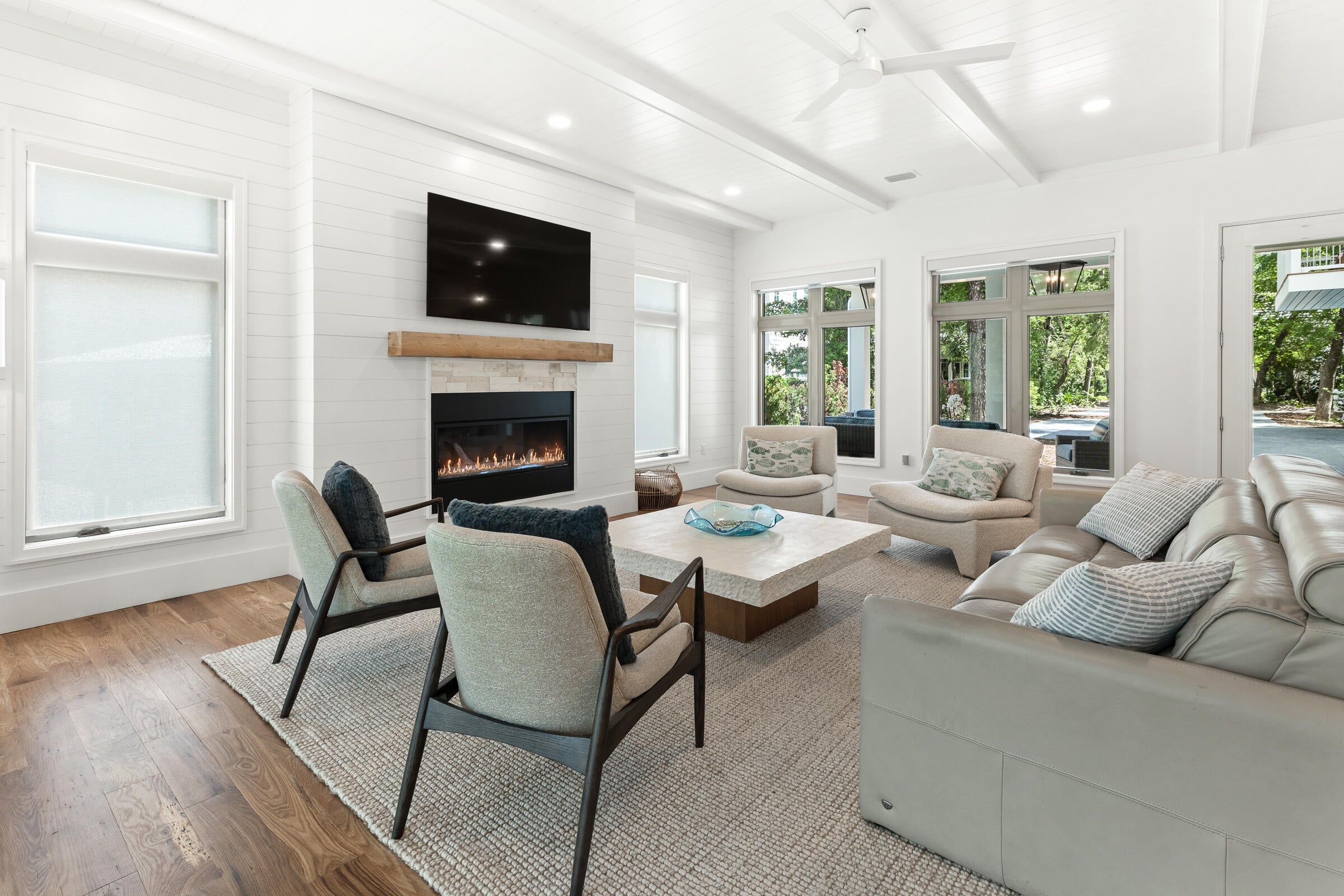SEAGROVE SHORES 4TH ADD - Residential