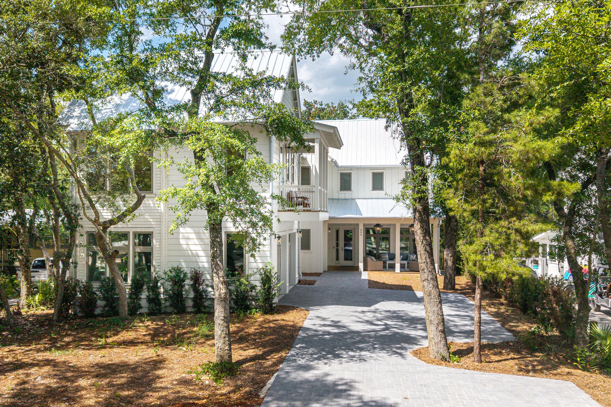SEAGROVE SHORES 4TH ADD - Residential