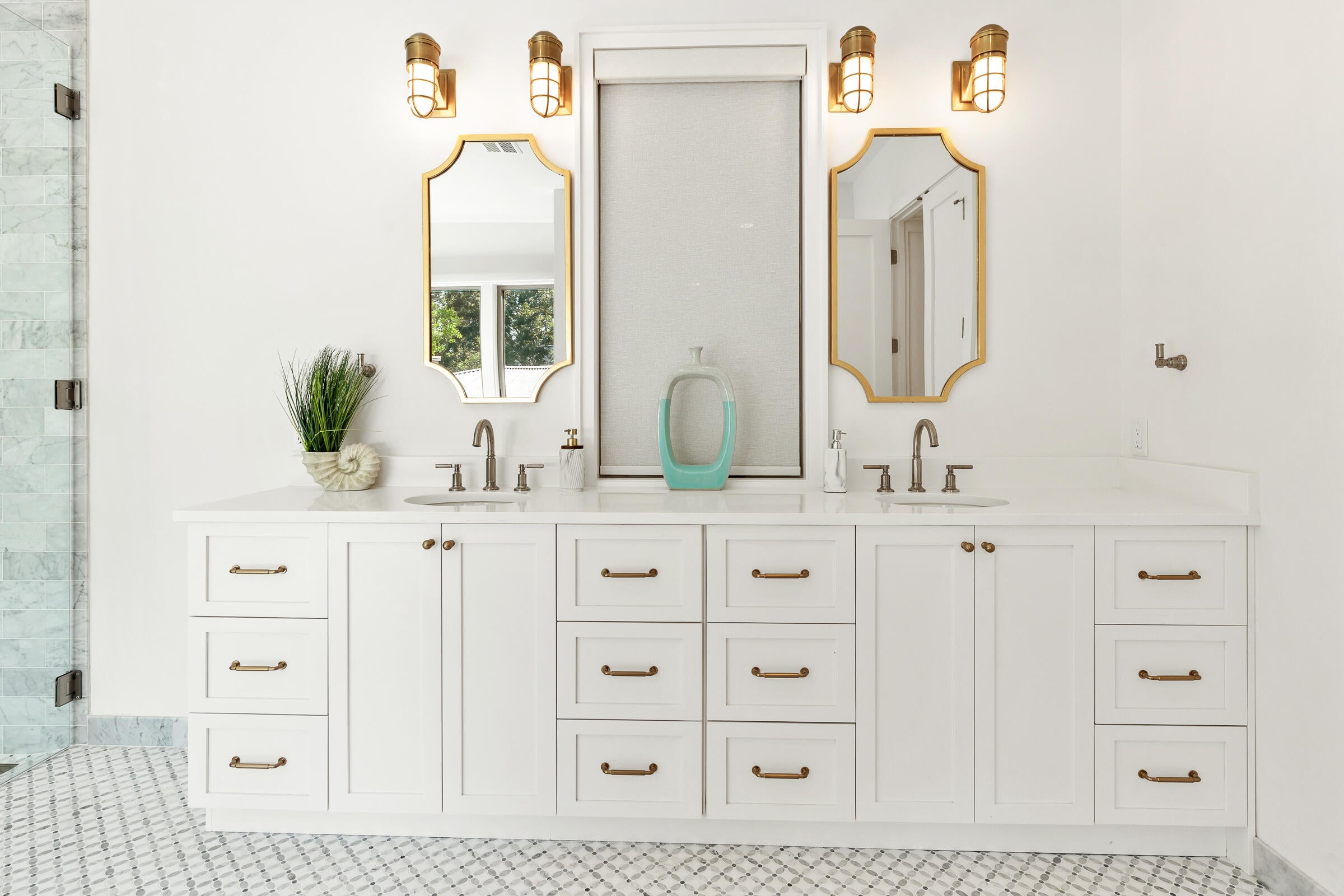 SEAGROVE SHORES 4TH ADD - Residential