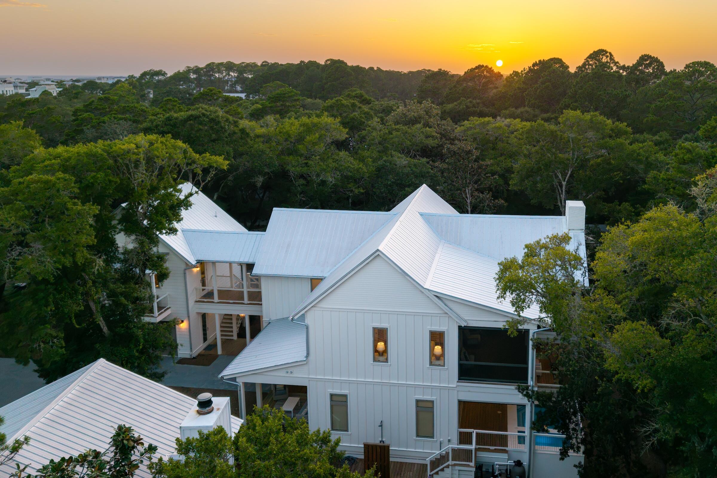 SEAGROVE SHORES 4TH ADD - Residential