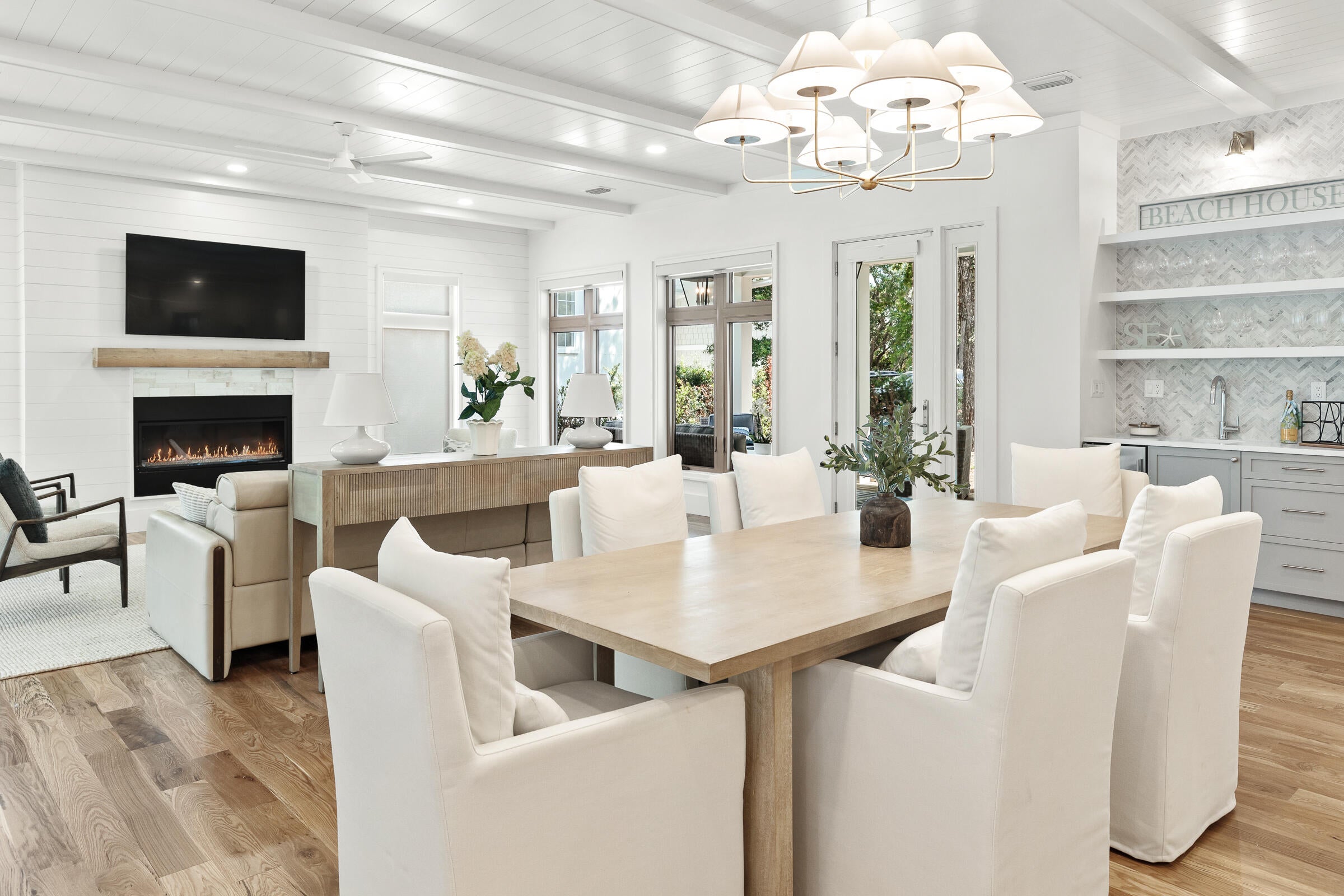 SEAGROVE SHORES 4TH ADD - Residential
