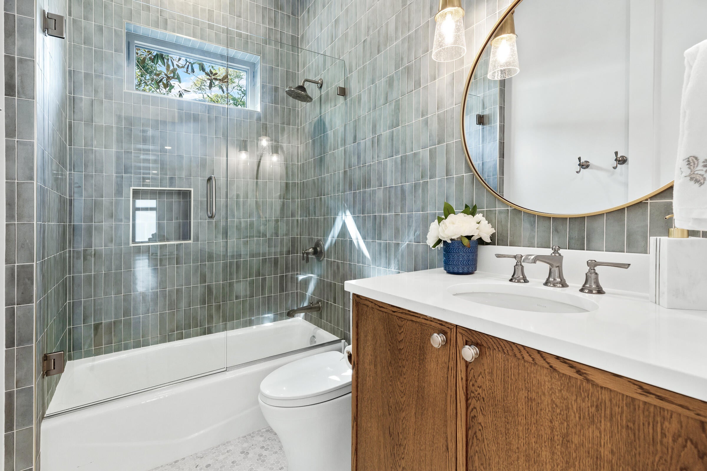 SEAGROVE SHORES 4TH ADD - Residential