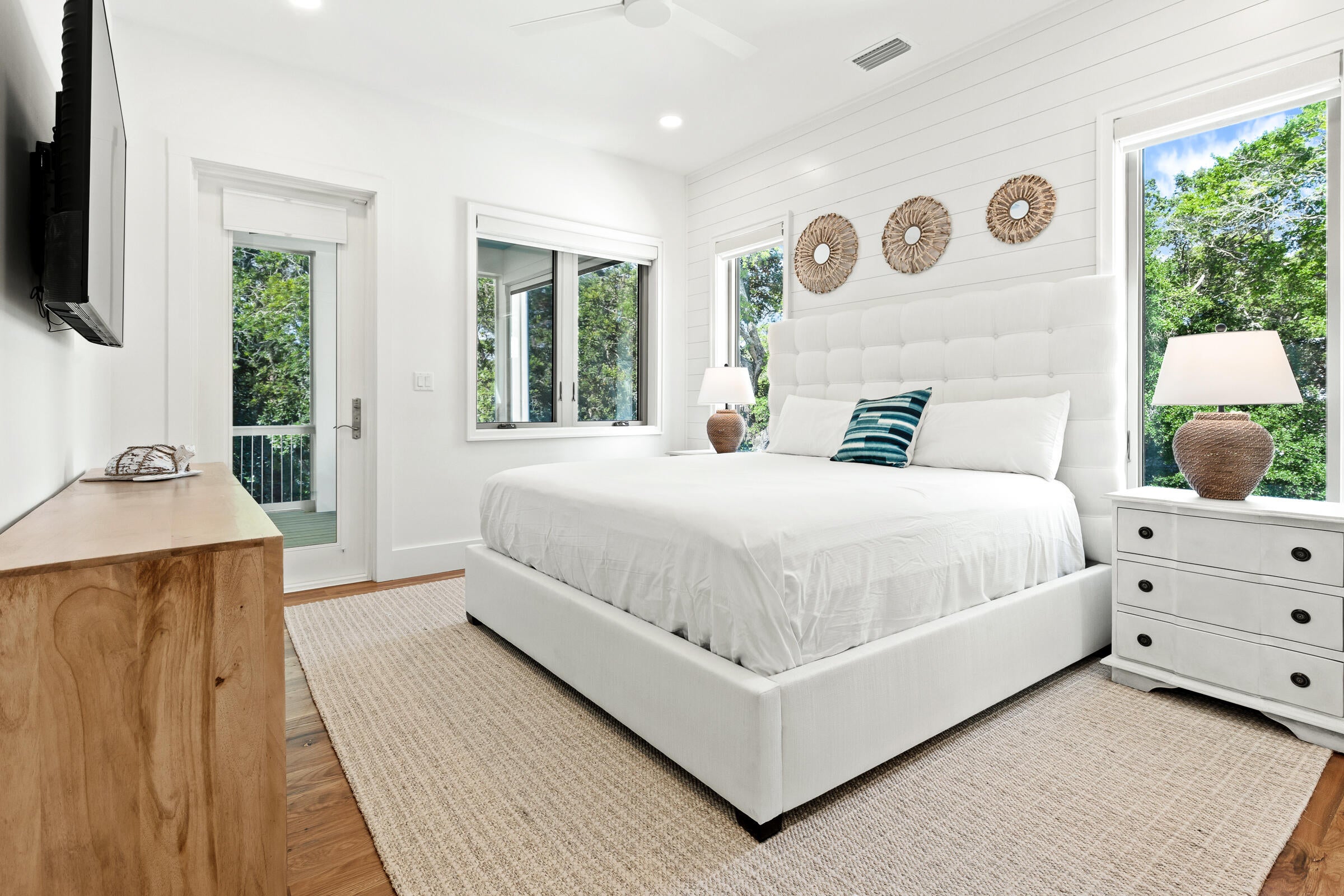 SEAGROVE SHORES 4TH ADD - Residential