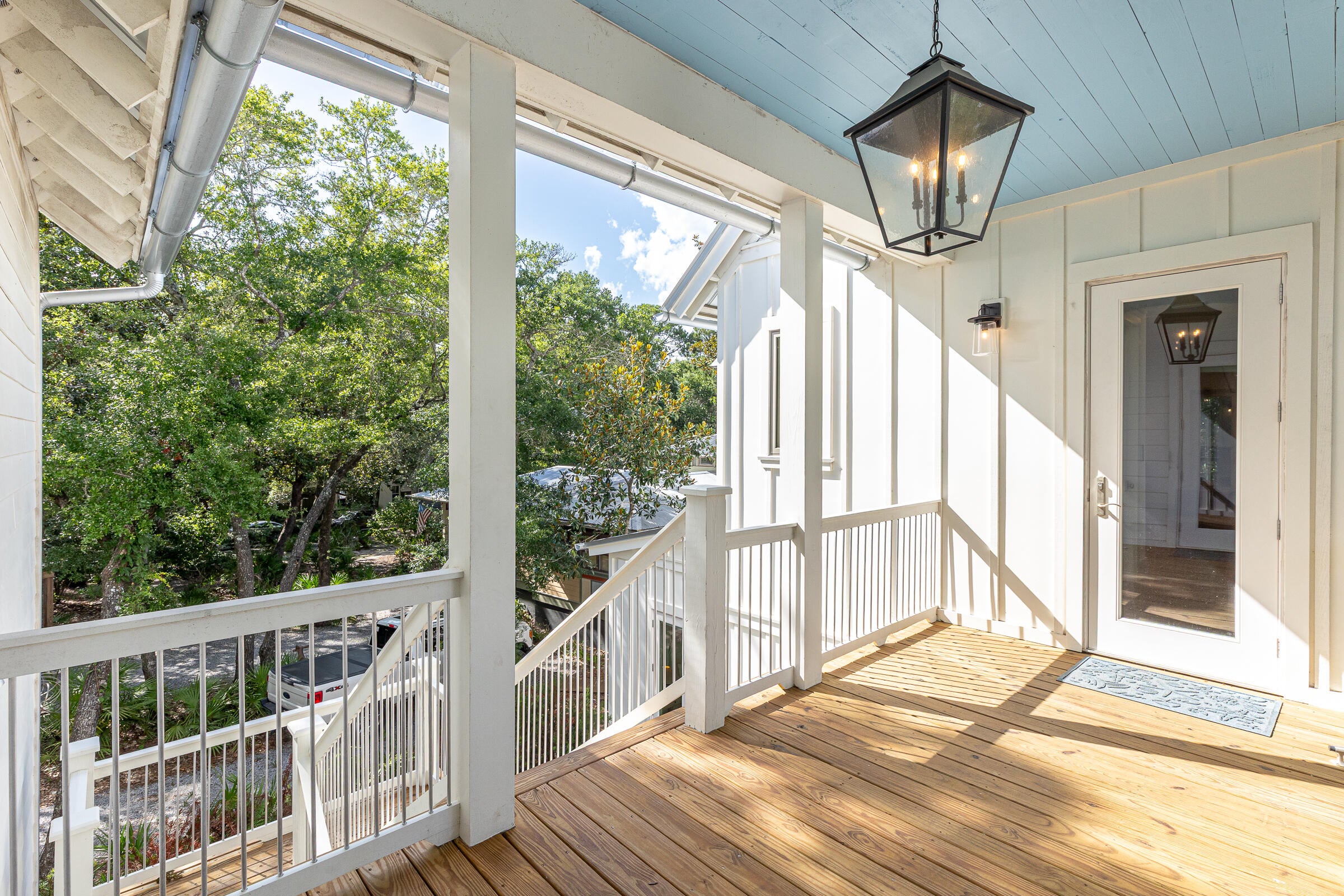 SEAGROVE SHORES 4TH ADD - Residential