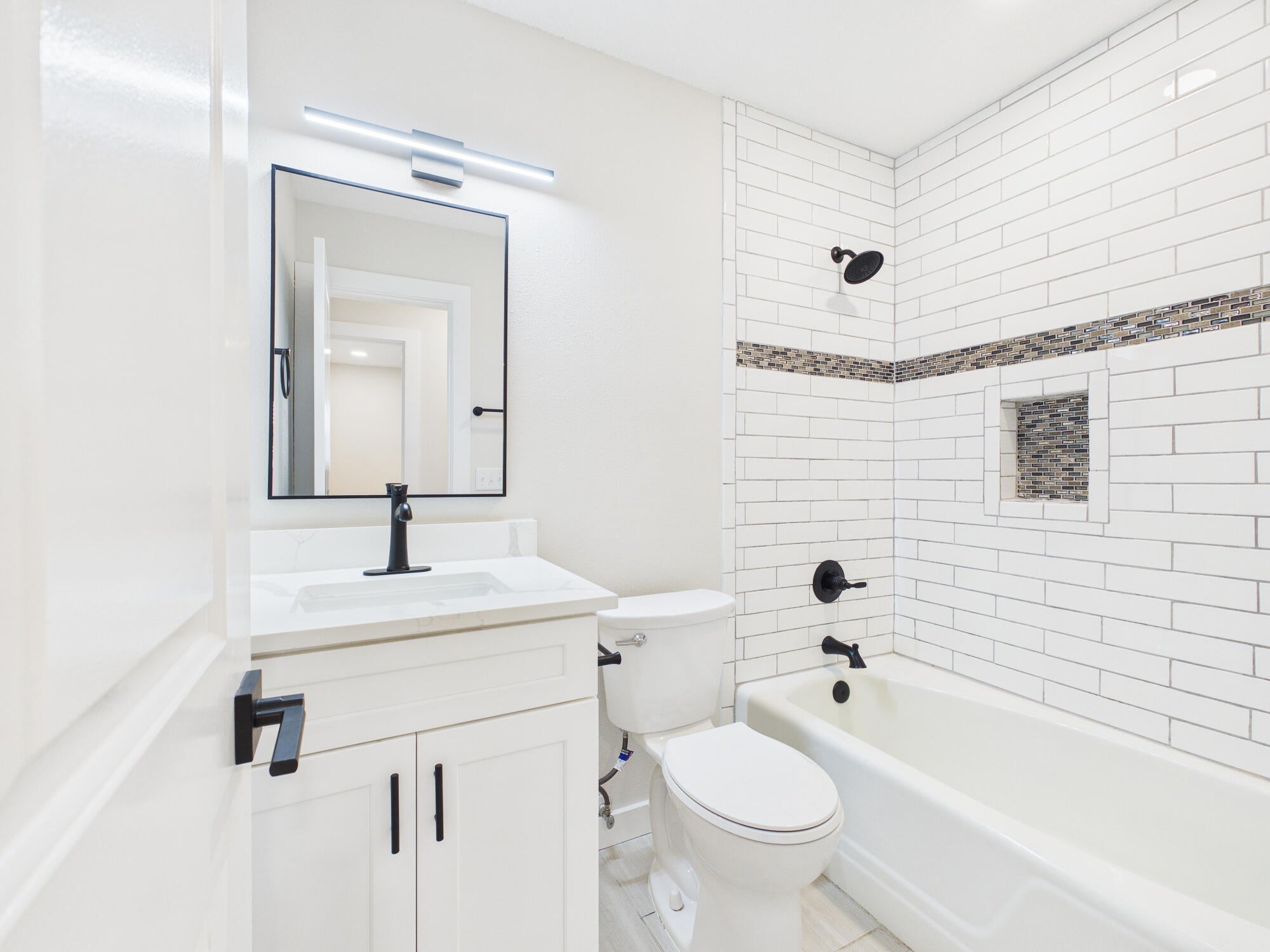 OAKLAND HEIGHTS - Residential