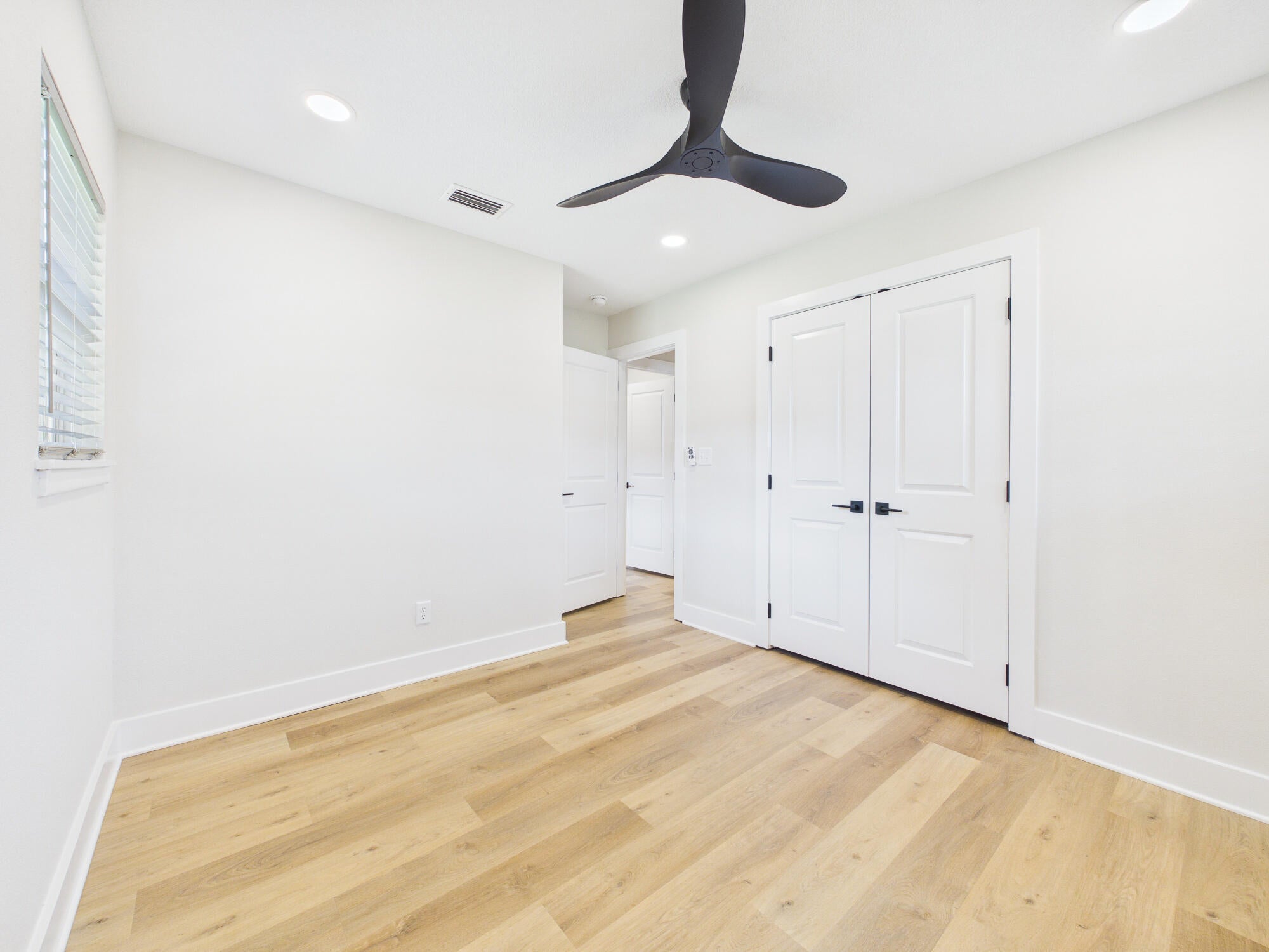 OAKLAND HEIGHTS - Residential