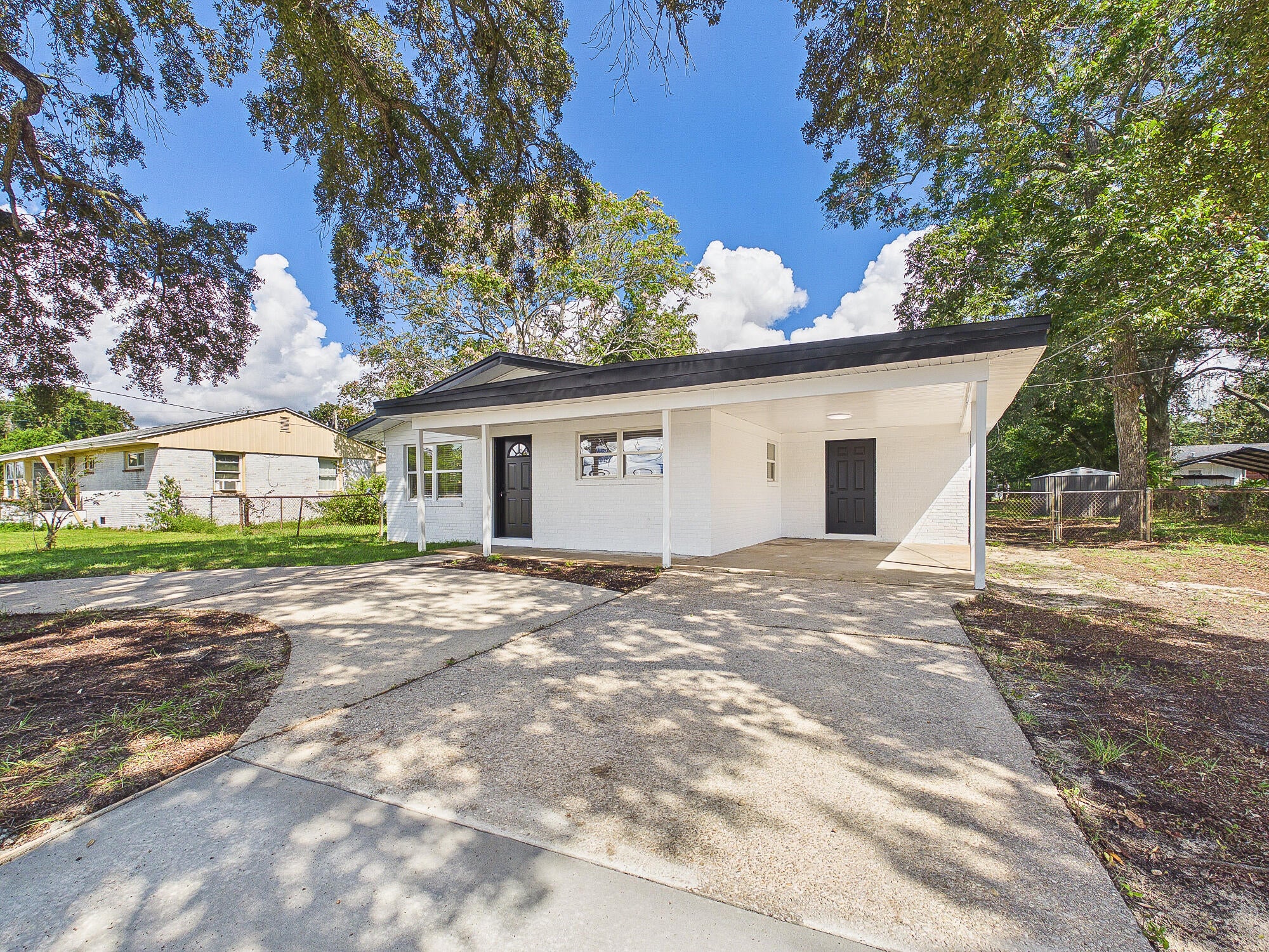 OAKLAND HEIGHTS - Residential