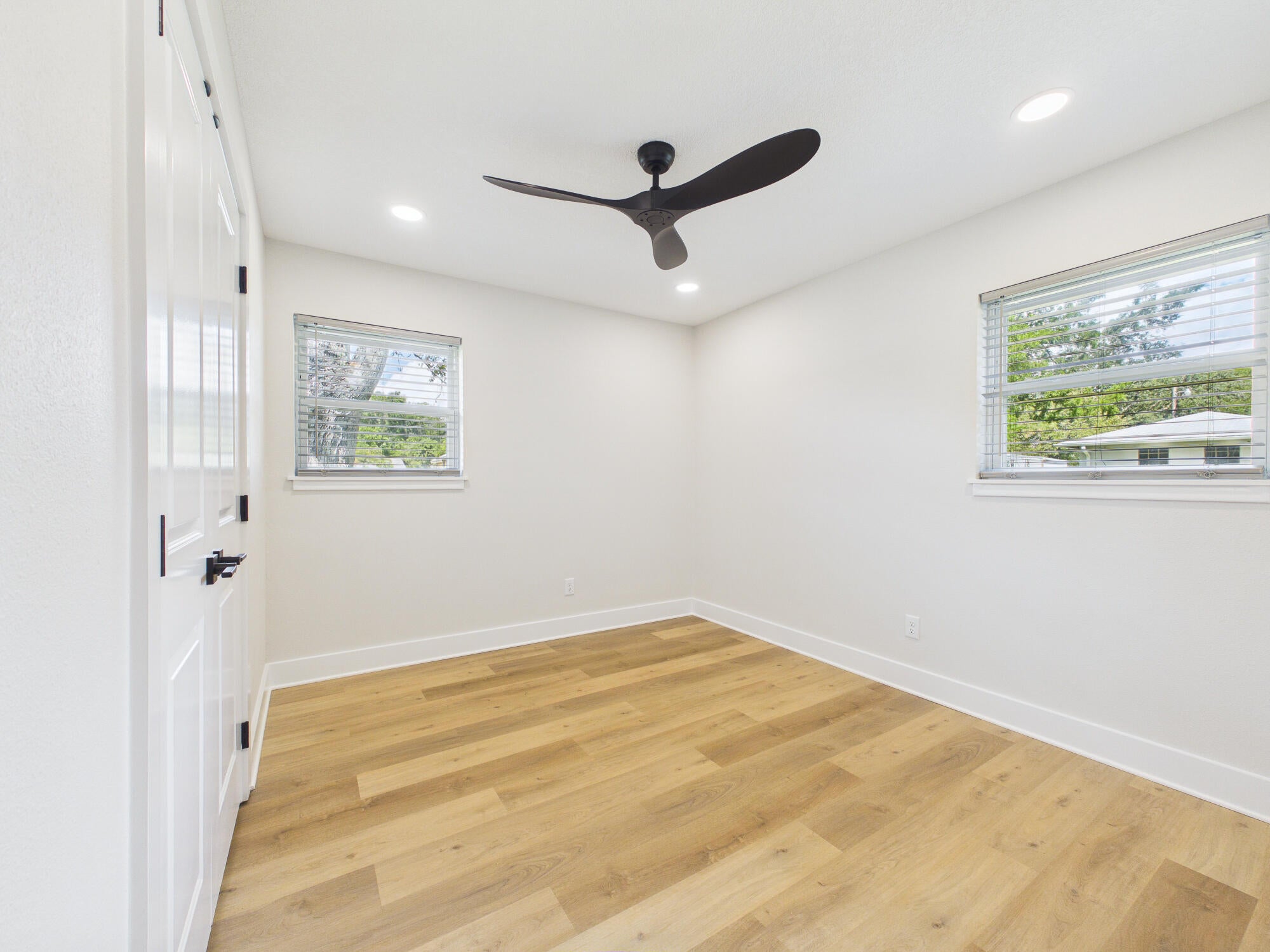 OAKLAND HEIGHTS - Residential