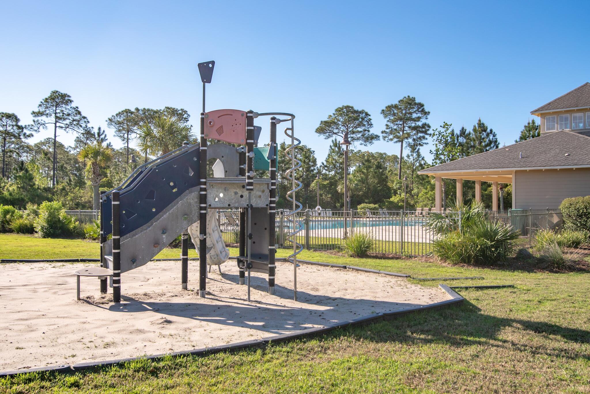 DRIFTWOOD ESTATES - Residential