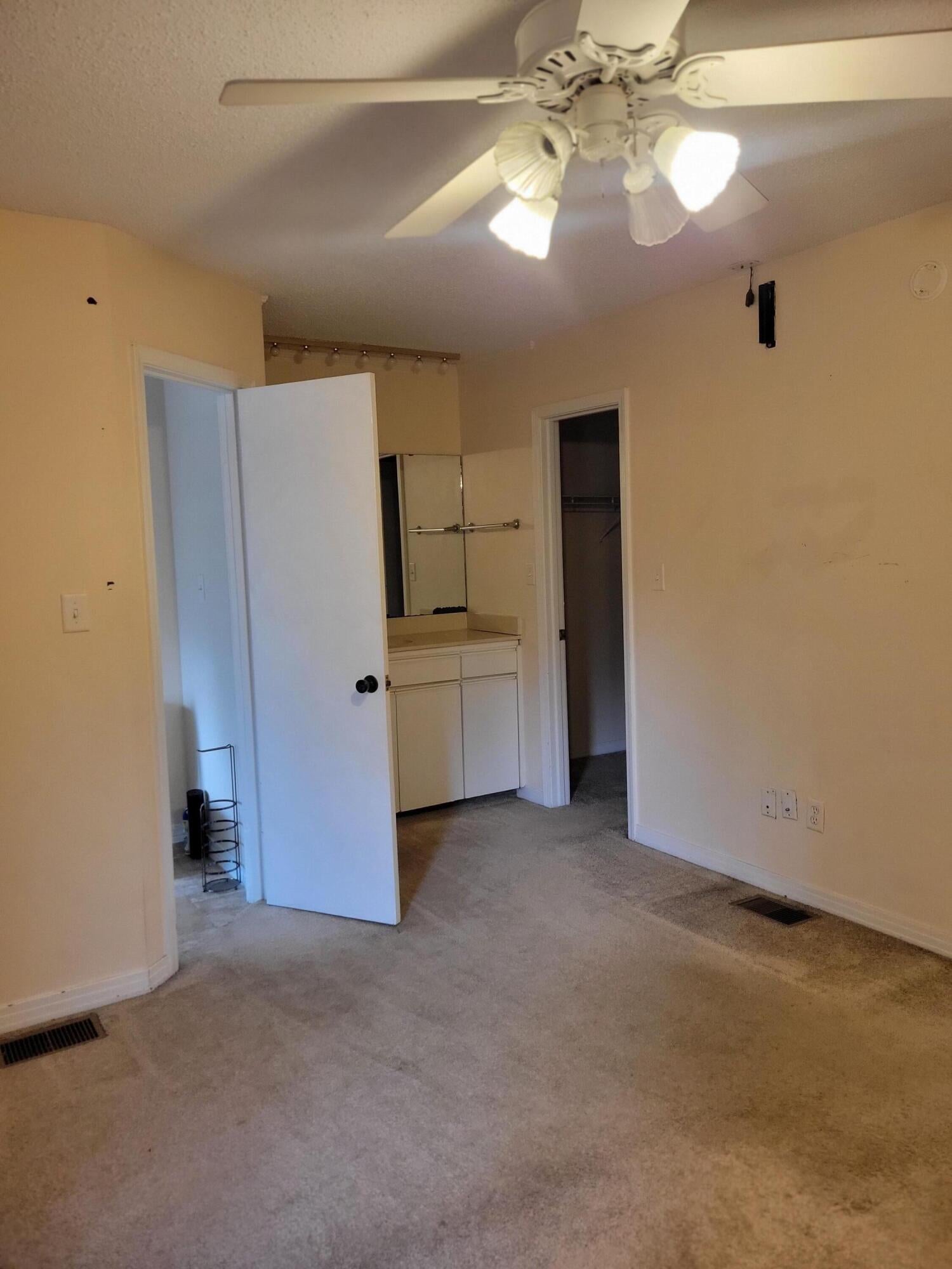 WATER OAKS - Residential