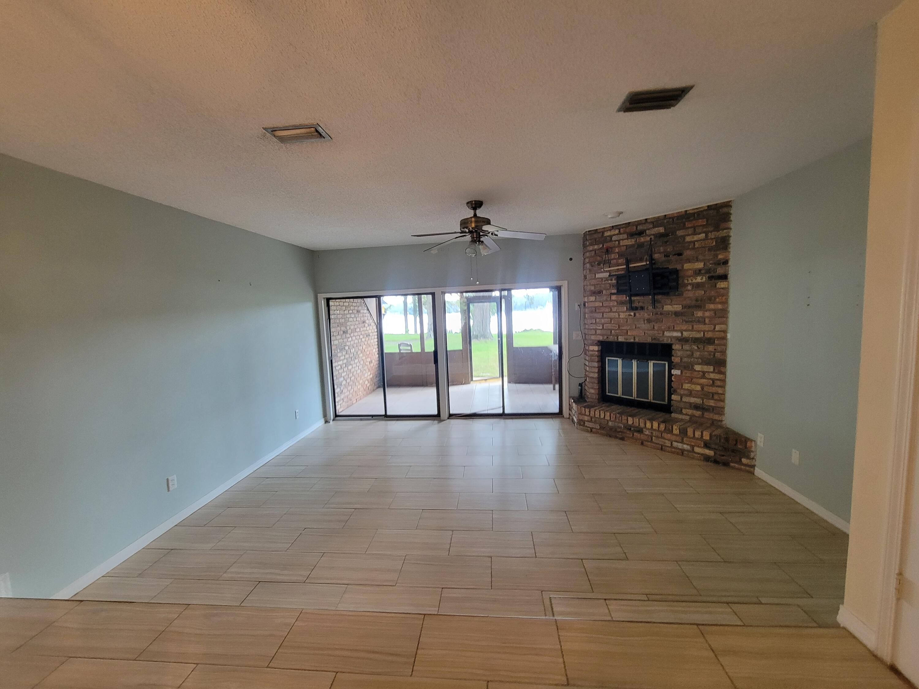 WATER OAKS - Residential