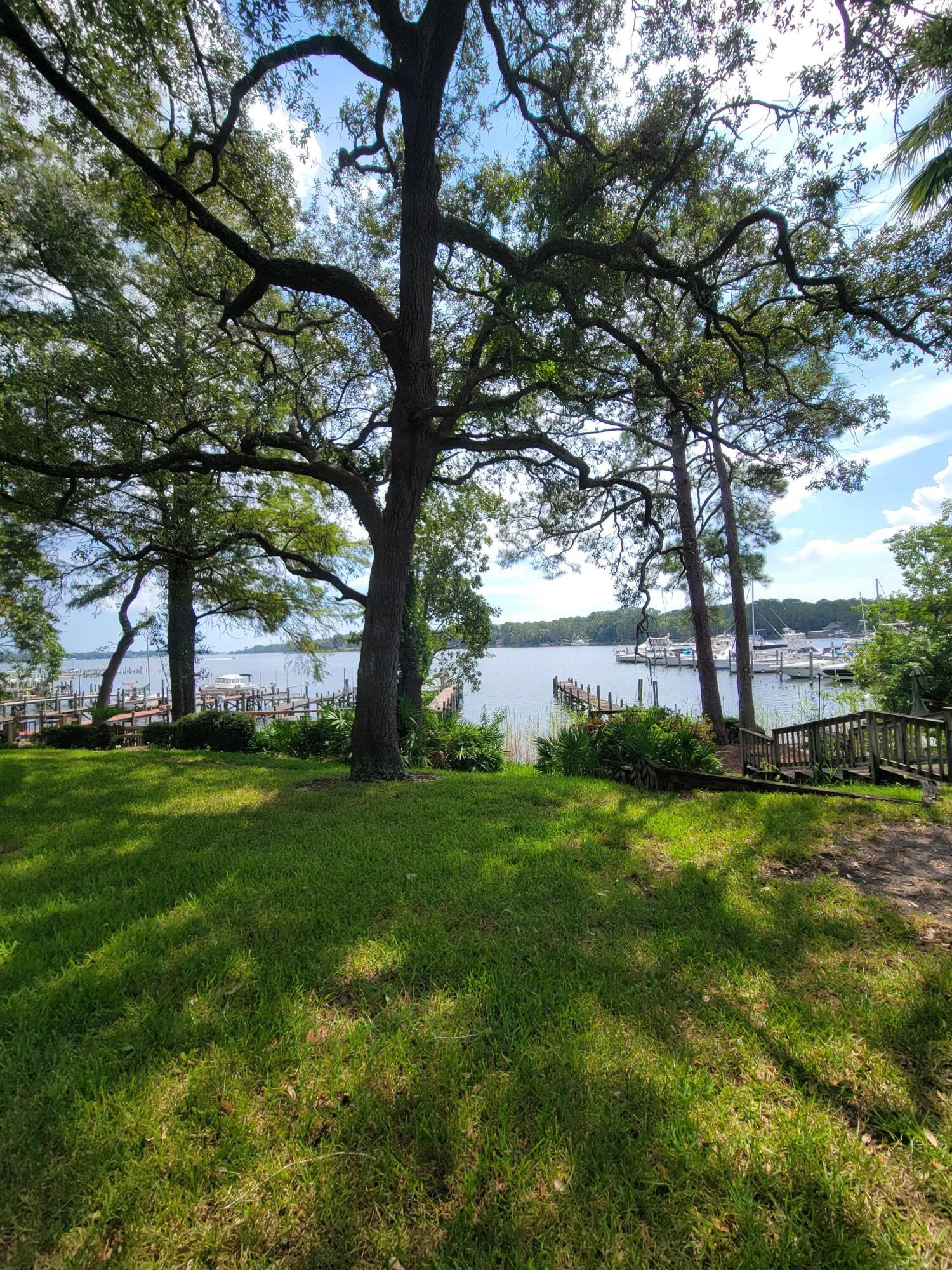 WATER OAKS - Residential