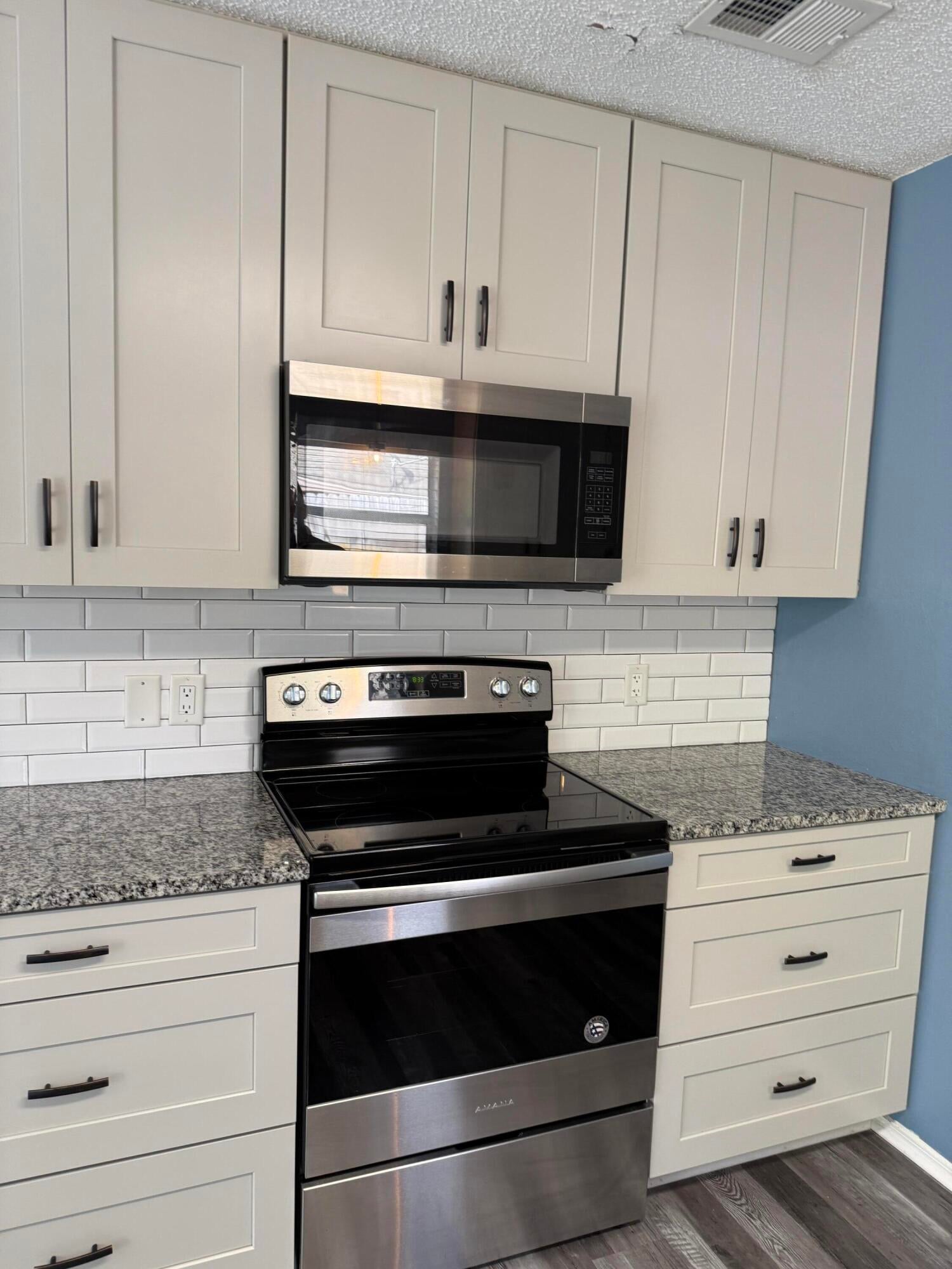 Mariners Cove - Residential Lease