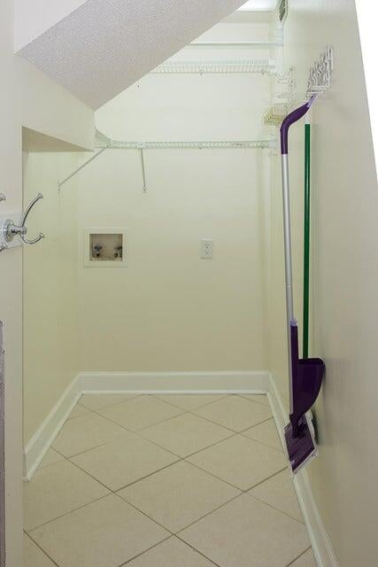 WINDMILL TERRACE - Residential Lease
