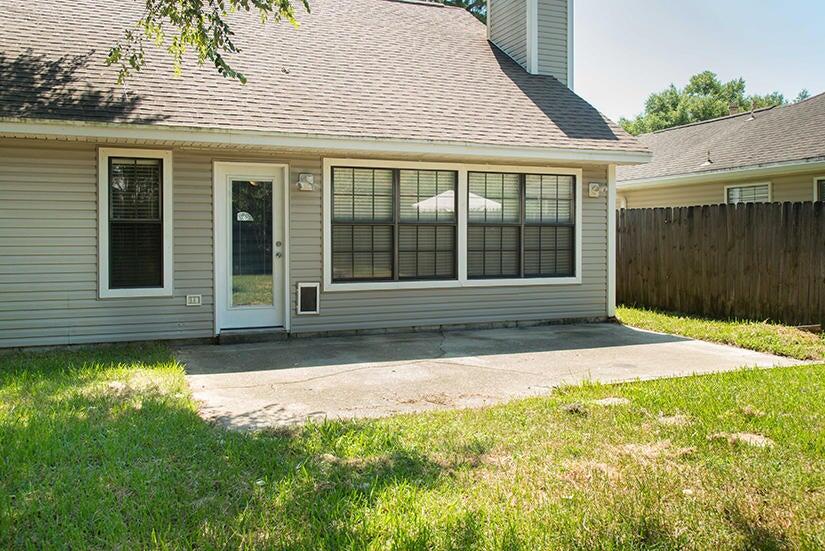 WINDMILL TERRACE - Residential Lease