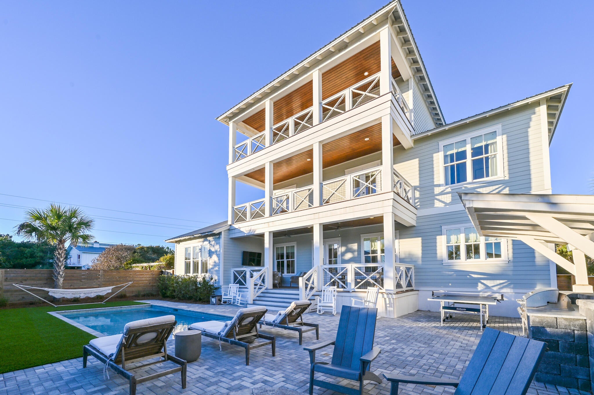 LOT 6 BLK A DUNE ALLEN 1ST ADDITION PB 2-78 OR 286-807 OR 3105-3105 OR 3243-242 - Residential