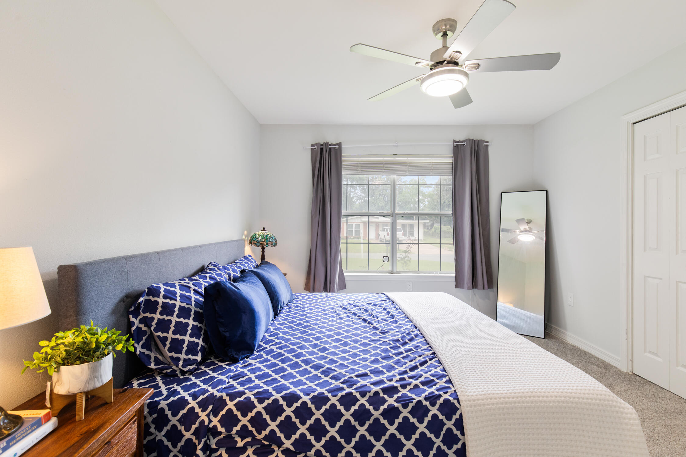 GARNIERS BEACH 6TH - Residential