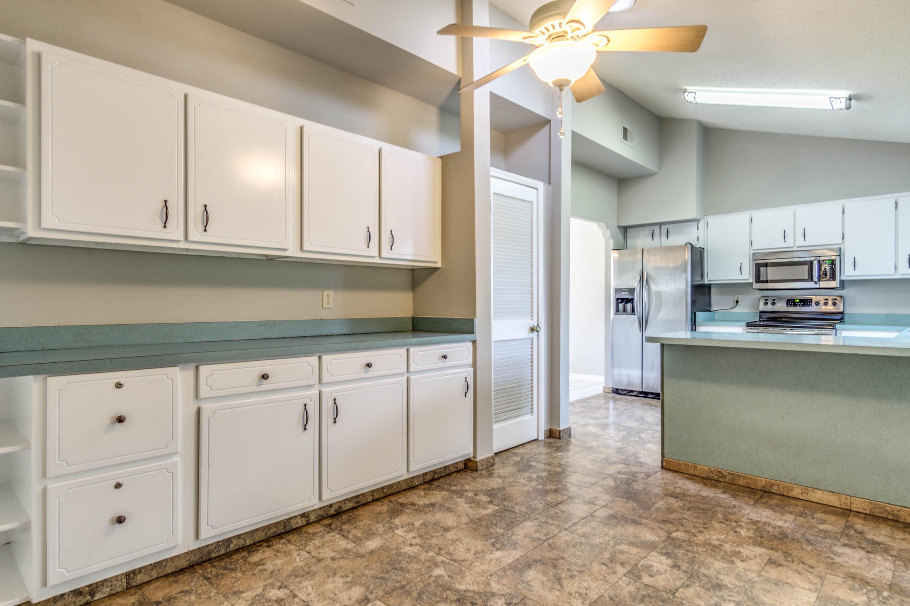 HOLLEY BY THE SEA - Residential