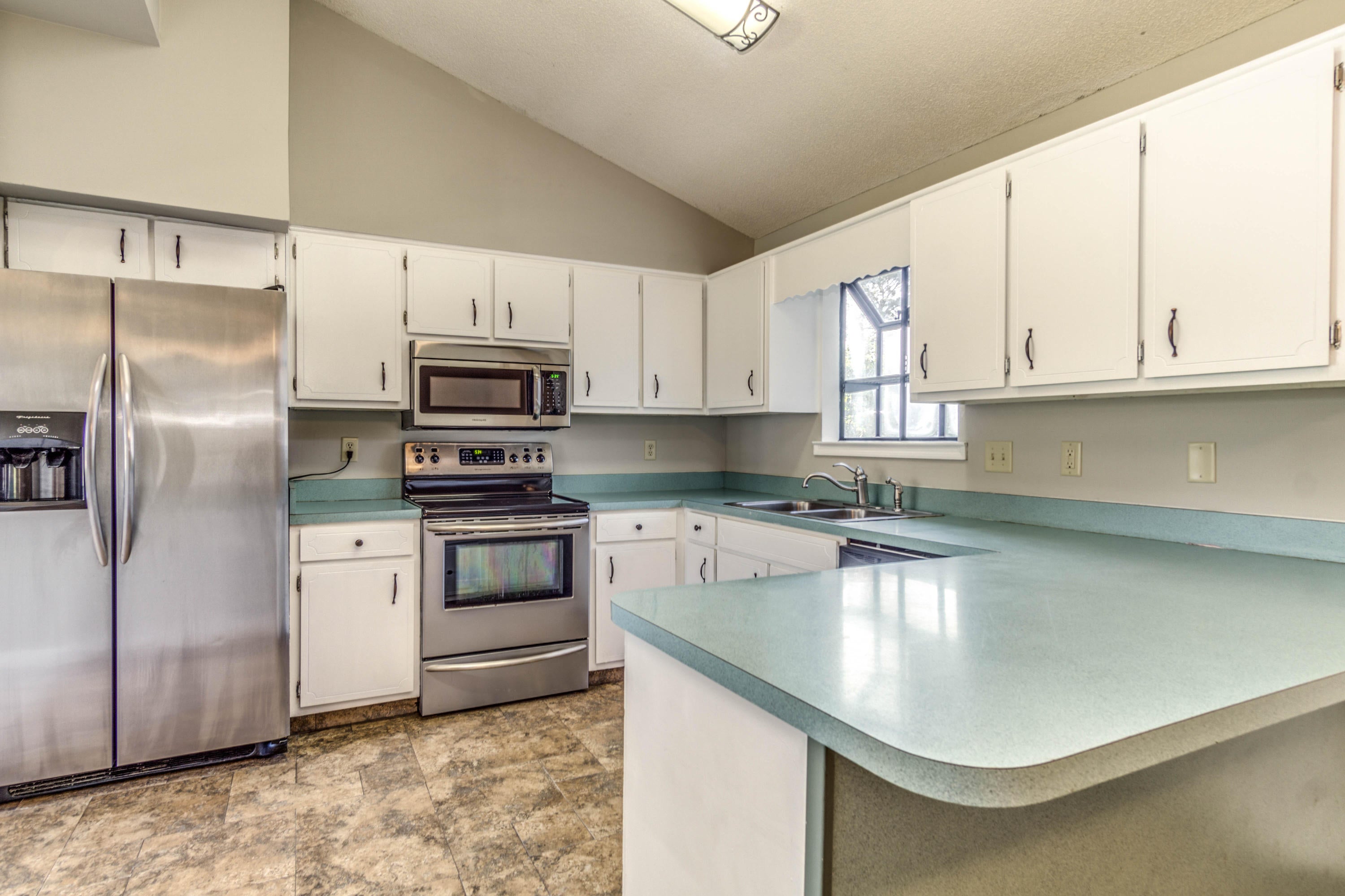 HOLLEY BY THE SEA - Residential