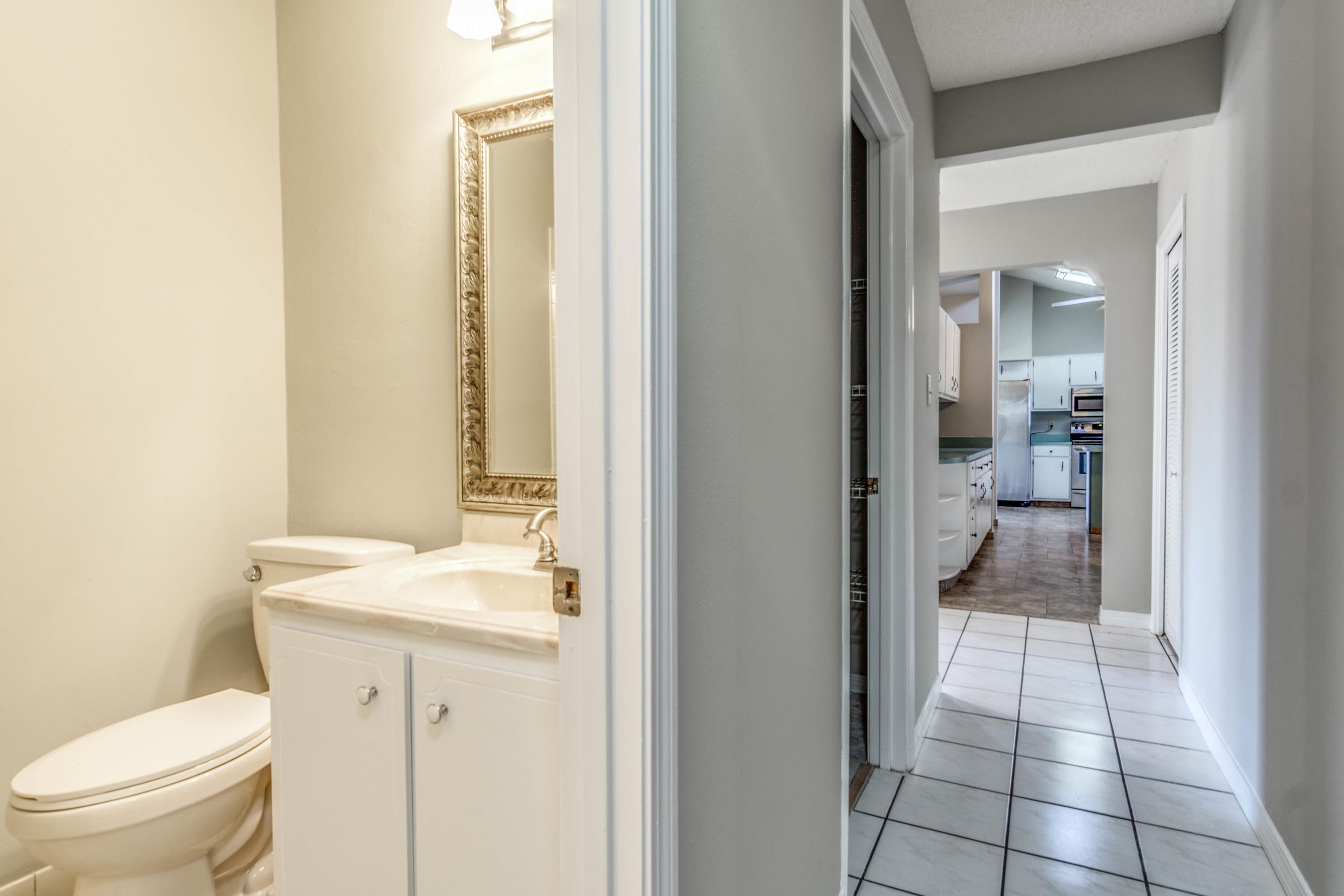 HOLLEY BY THE SEA - Residential