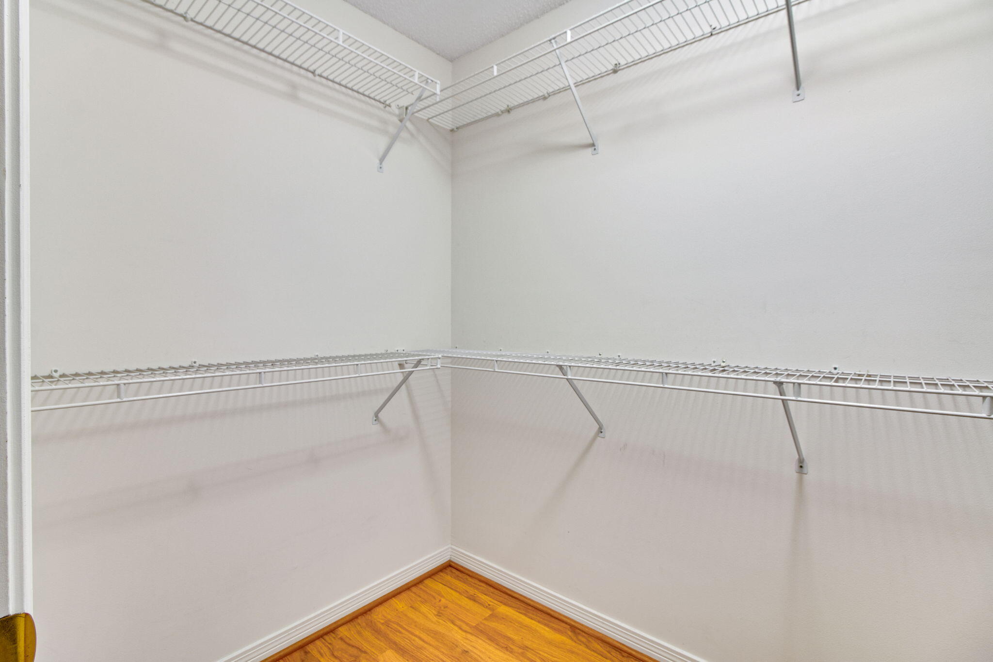 BAYSIDE - Residential Lease