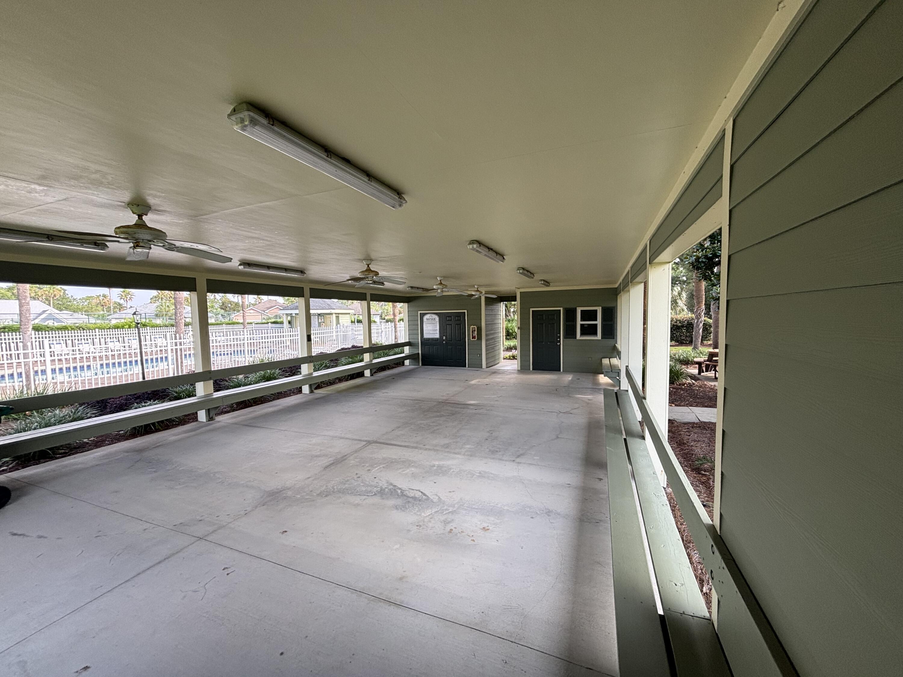 BAYSIDE - Residential Lease