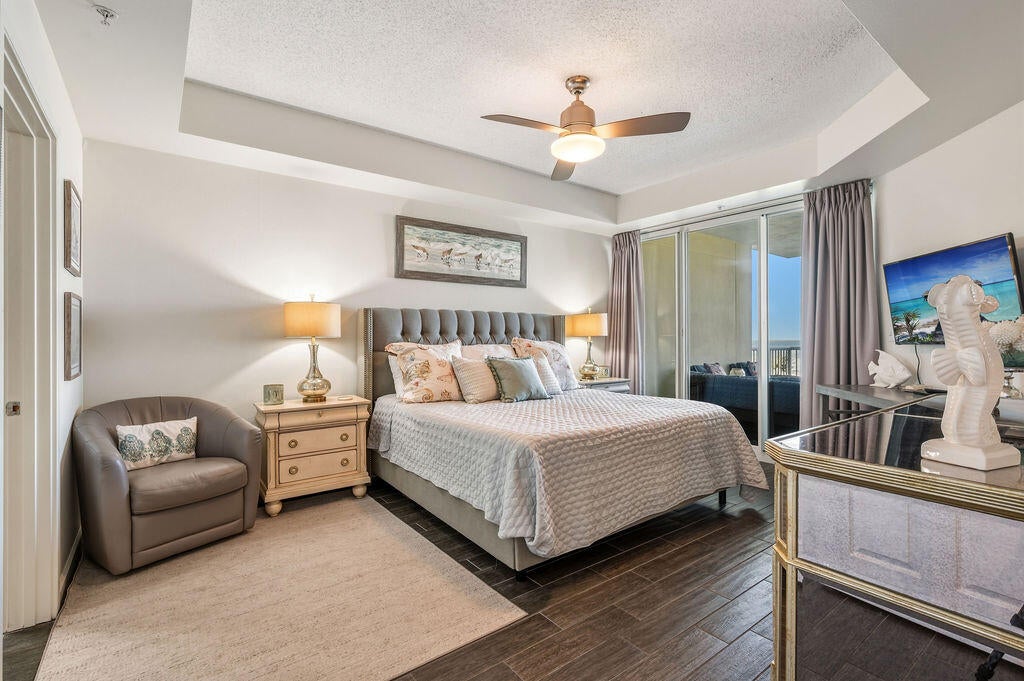 CRESCENT AT MIRAMAR BEACH THE - Residential