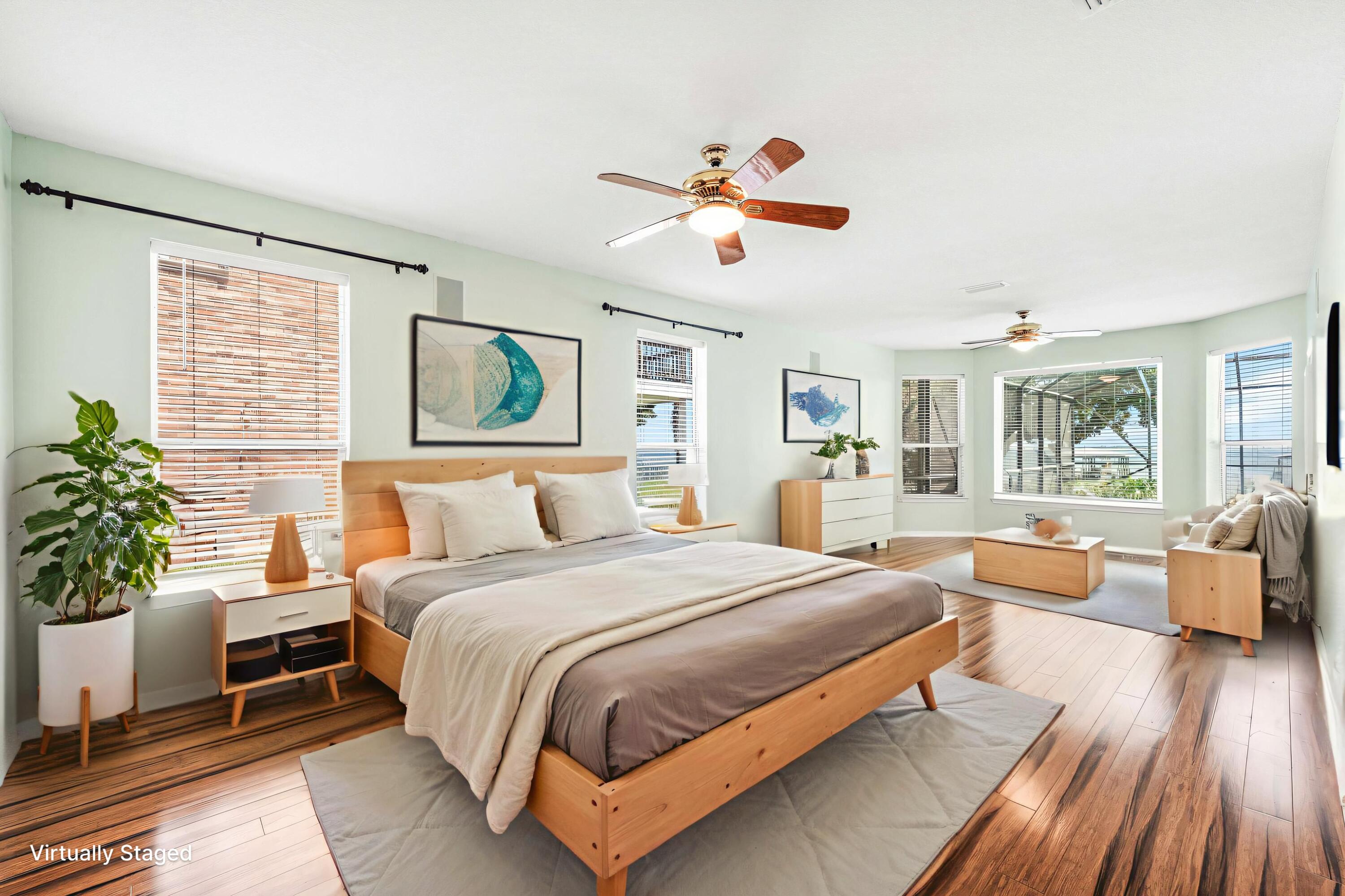 CRESCENT III - Residential