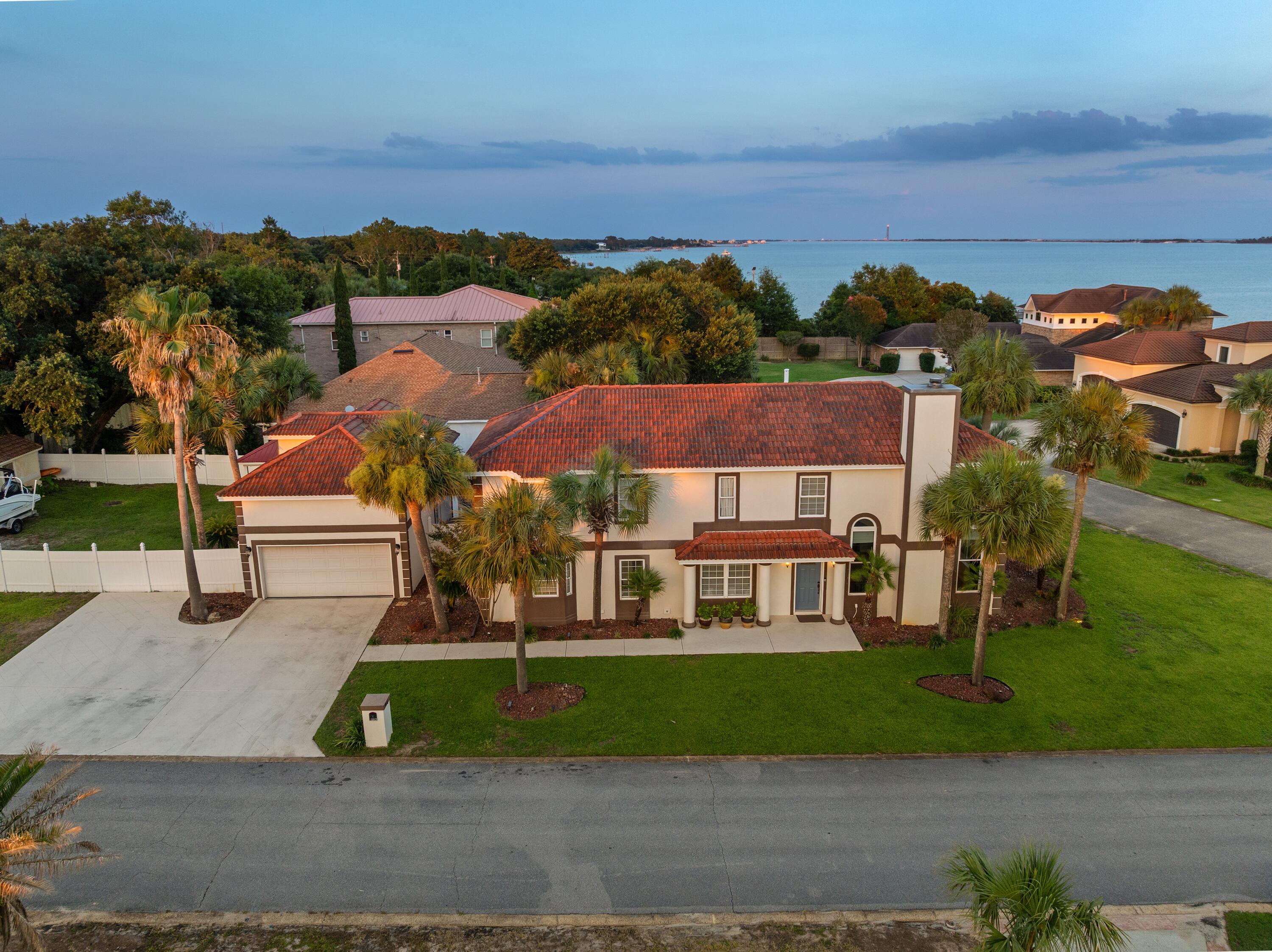 RIVIERA BEACH - Residential