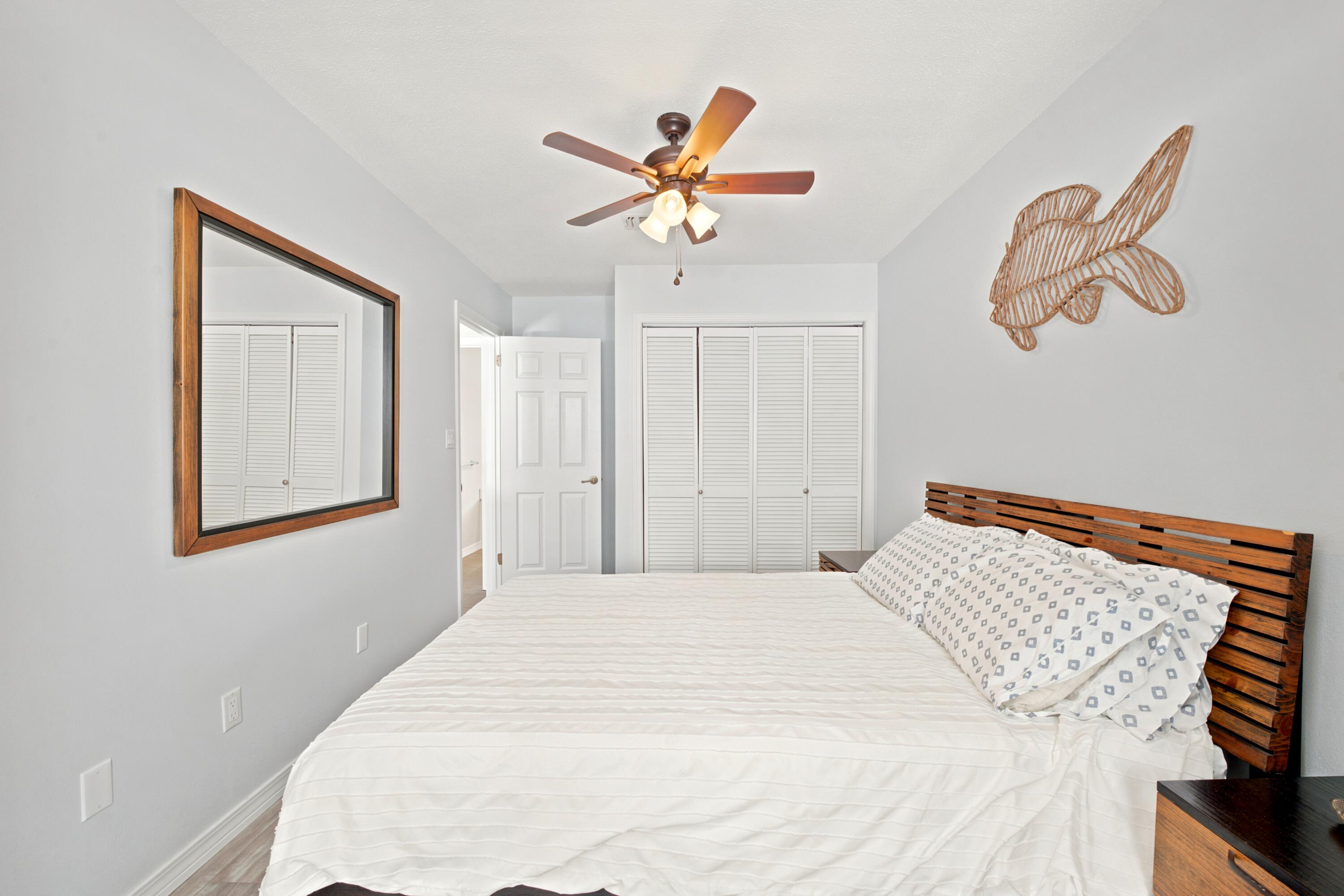 RIVIERA BEACH - Residential