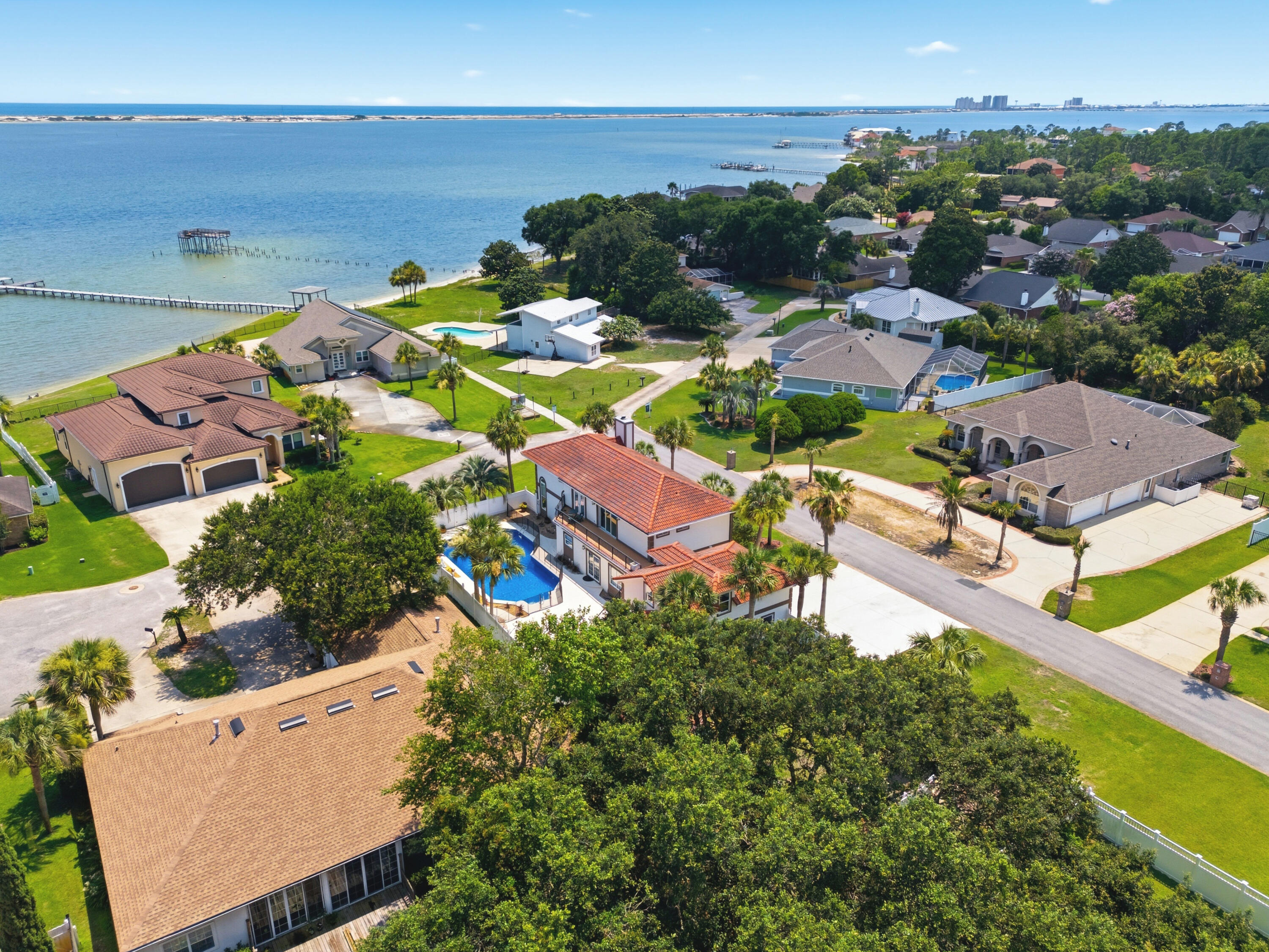 RIVIERA BEACH - Residential