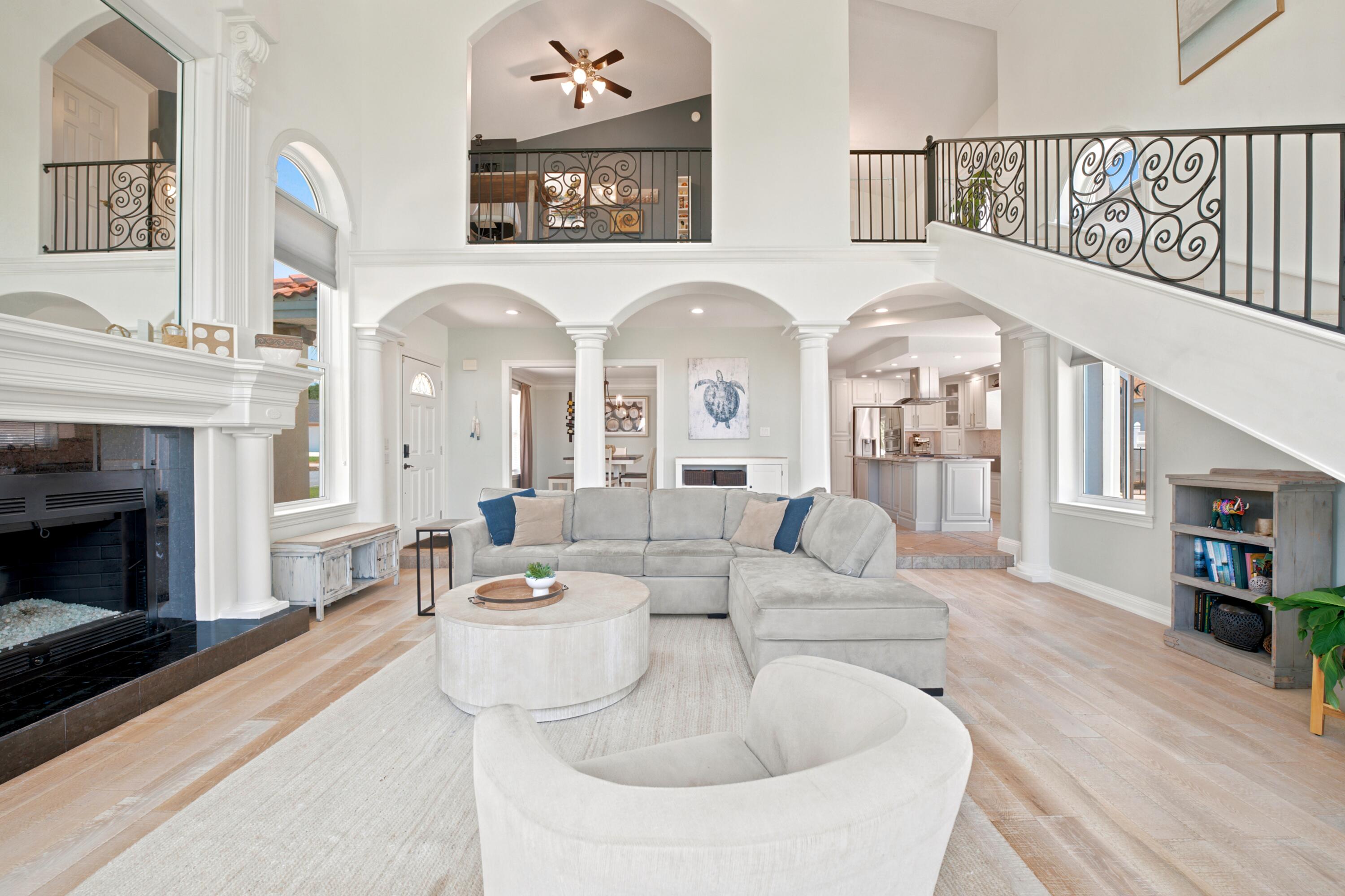RIVIERA BEACH - Residential