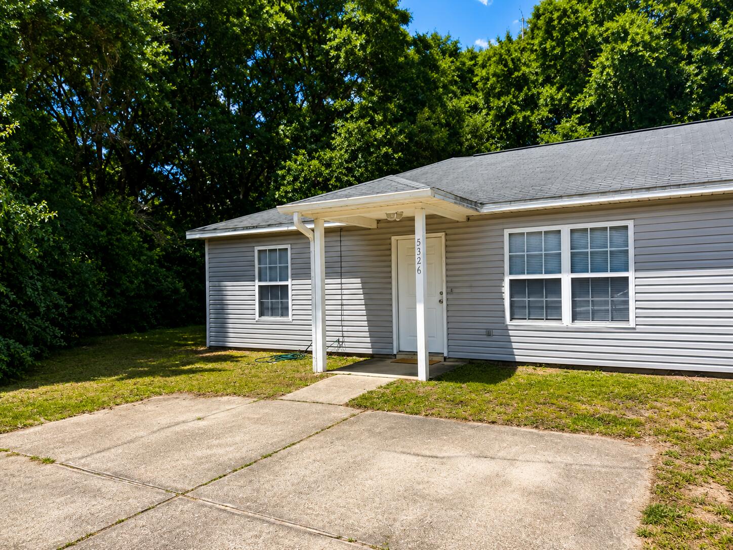 METES & BOUNDS - Residential Lease