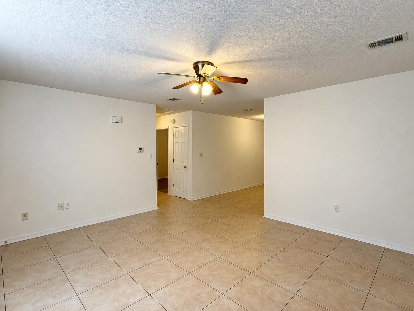 METES & BOUNDS - Residential Lease