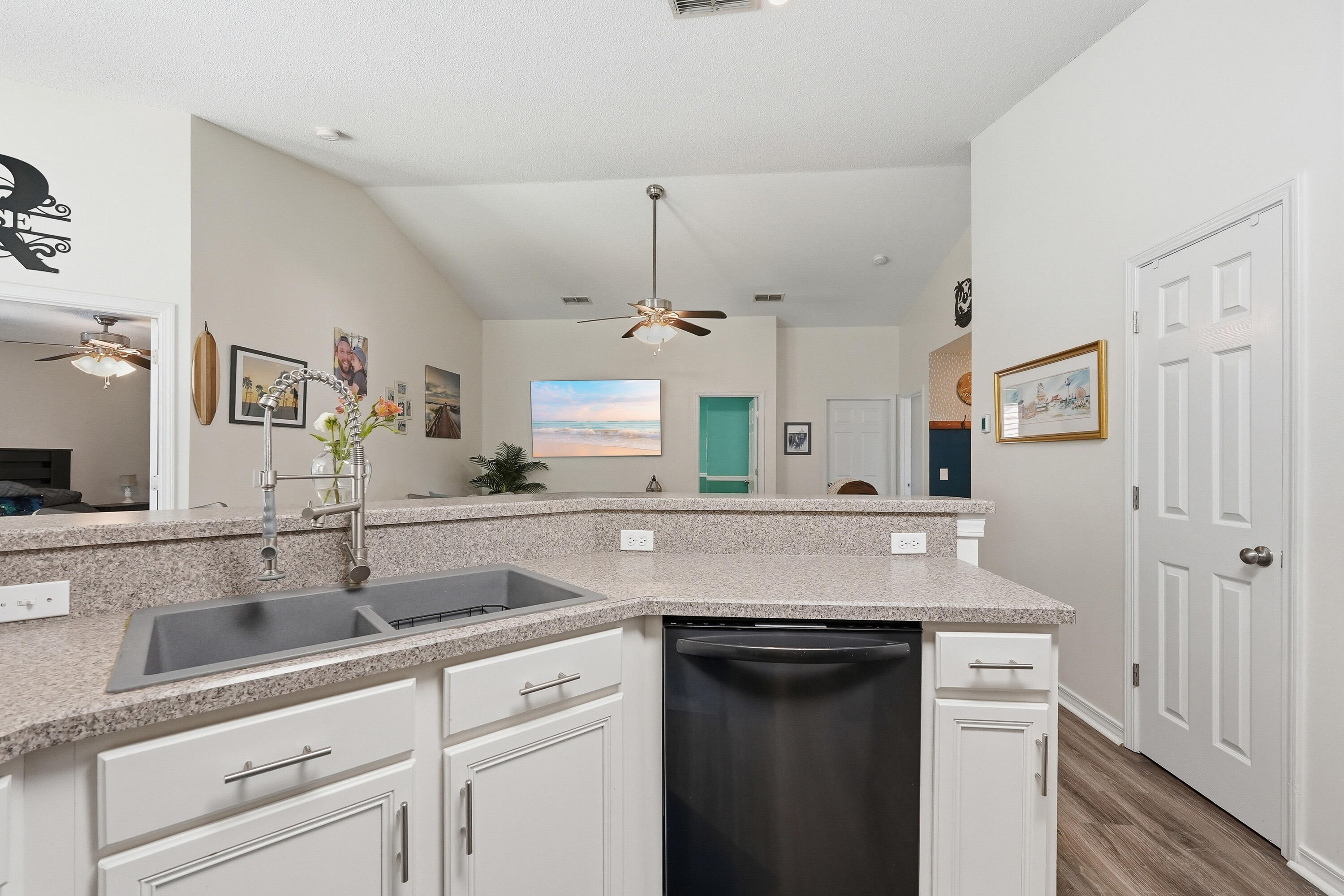 EVERGREEN SHORES 1ST ADDN - Residential