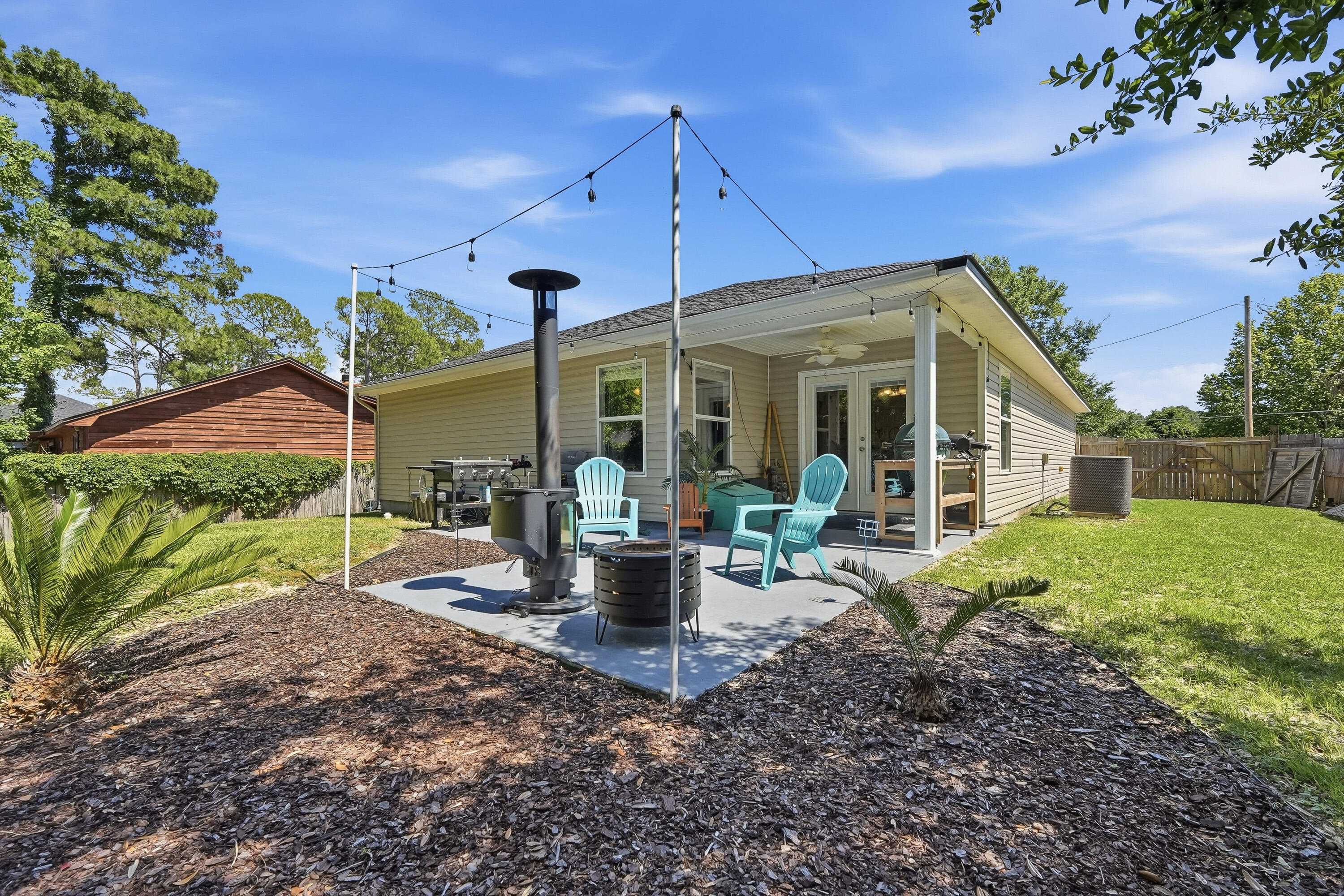 EVERGREEN SHORES 1ST ADDN - Residential