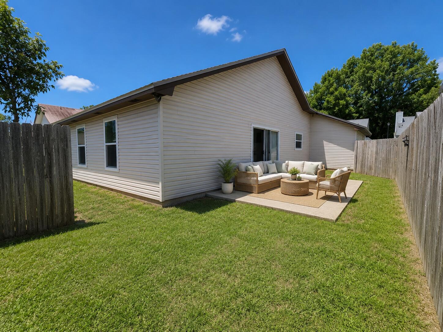 LIVE OAK MANORS - Residential
