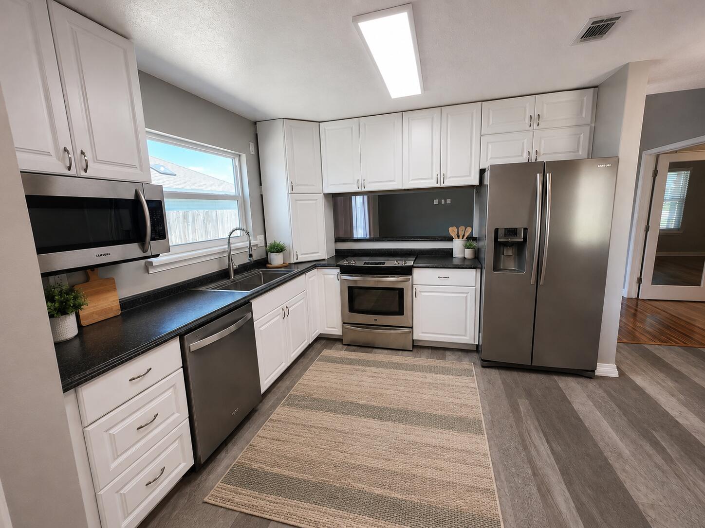 LIVE OAK MANORS - Residential