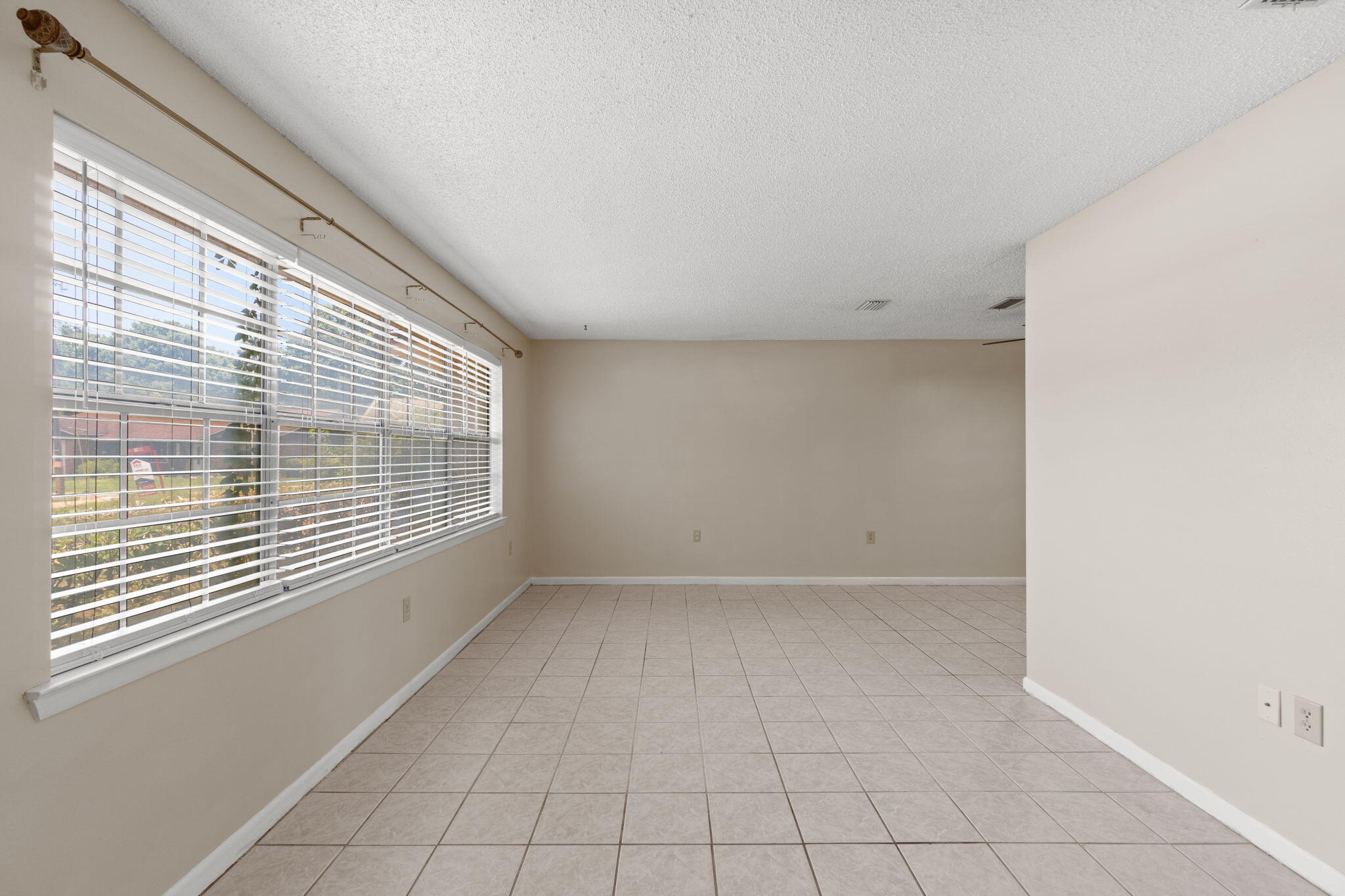TANGLEWOOD SD - Residential