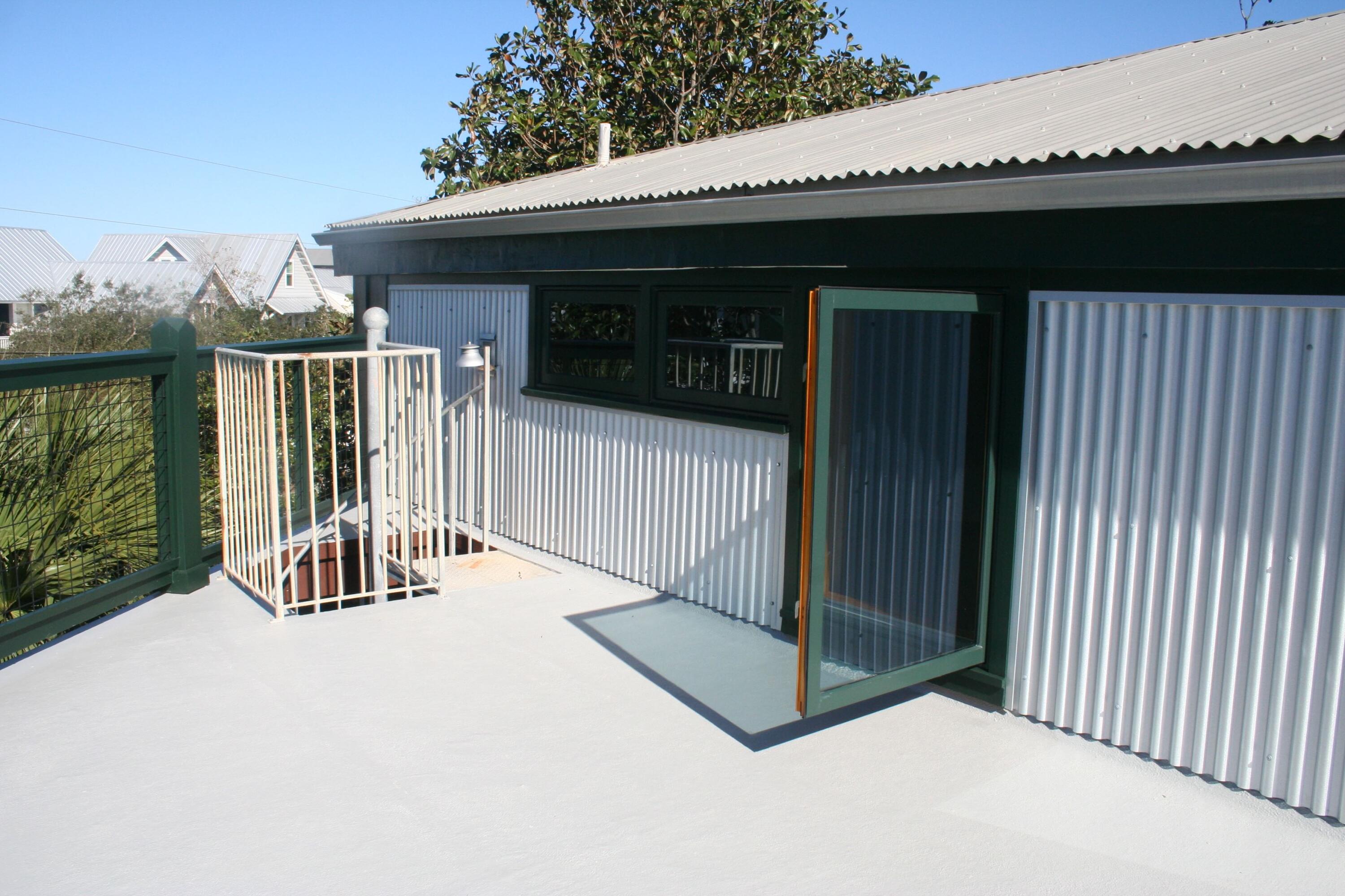 BLUE MOUNTAIN BEACH - Residential