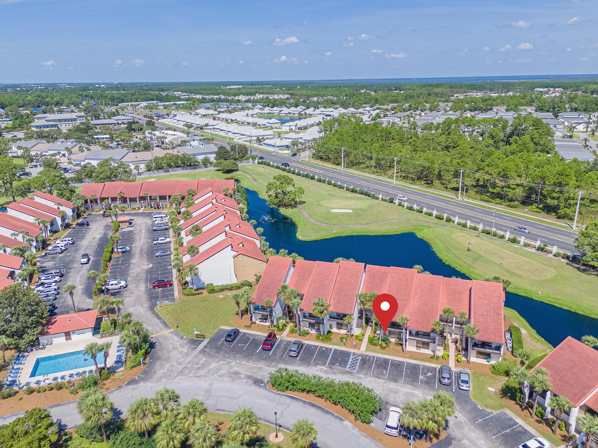 Edgewater Golf Villas V-A - Residential