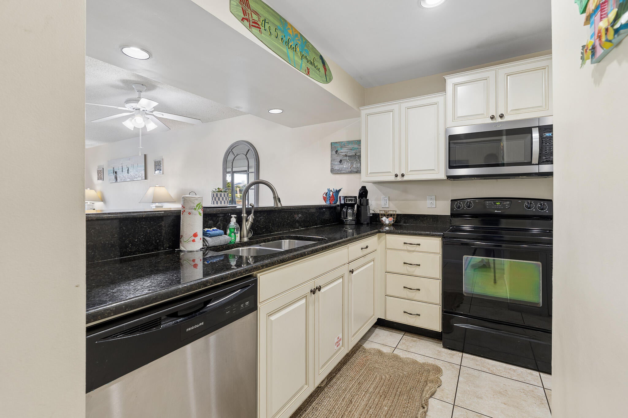 Edgewater Golf Villas V-A - Residential