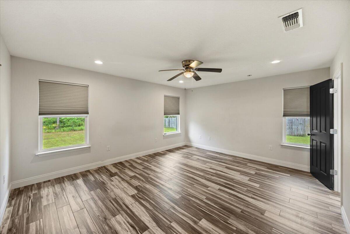 WHISPERING PINES - Residential