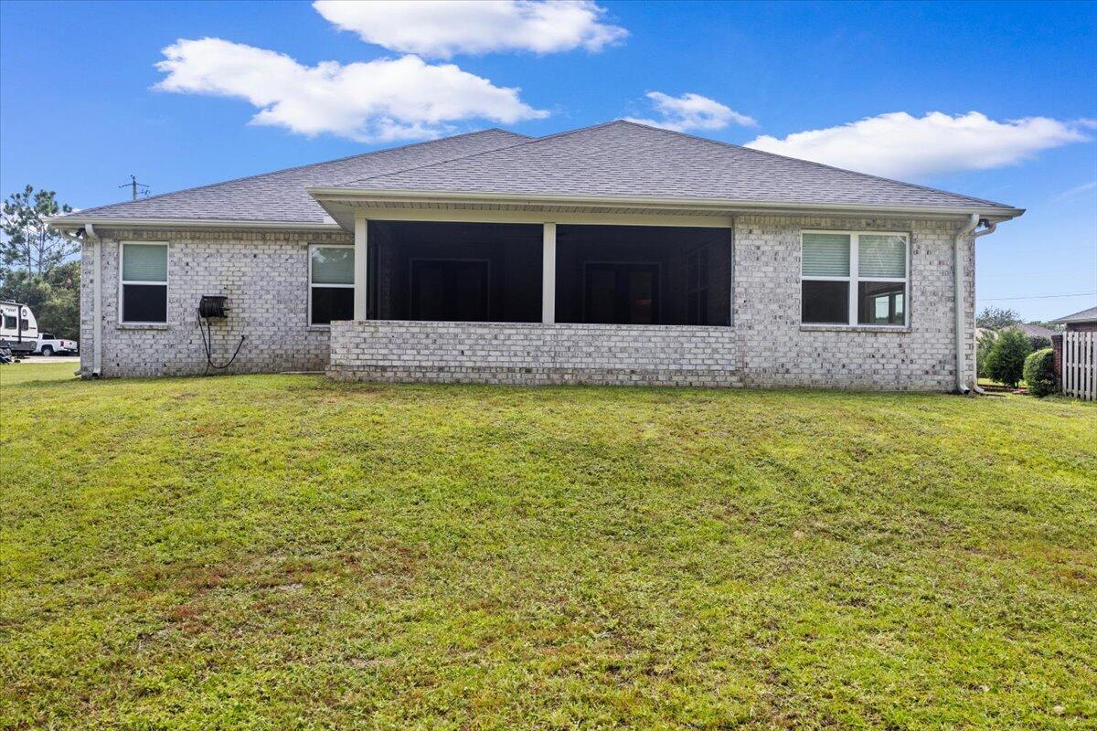 WHISPERING PINES - Residential