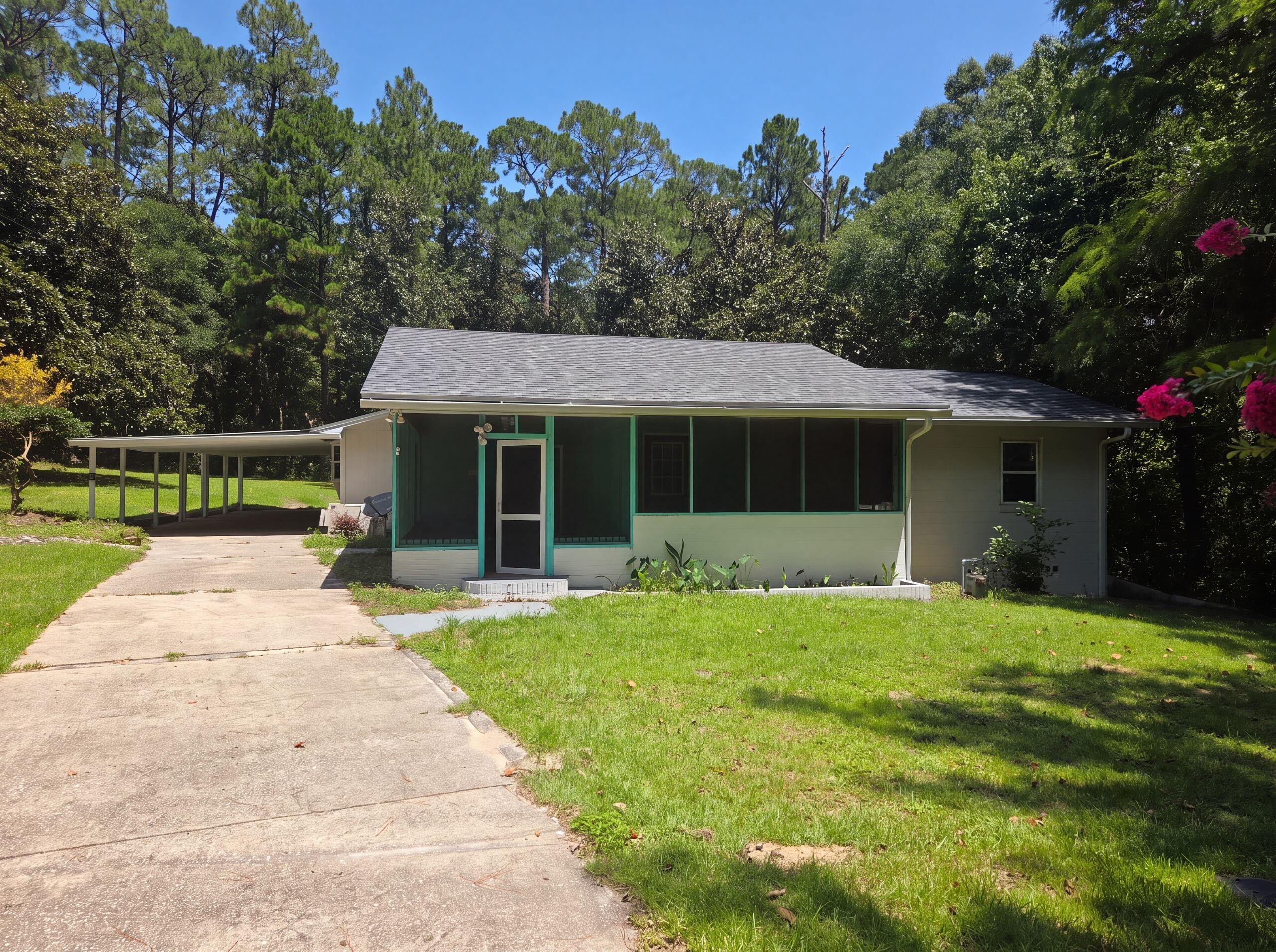 TOWN OF DEFUNIAK - Residential