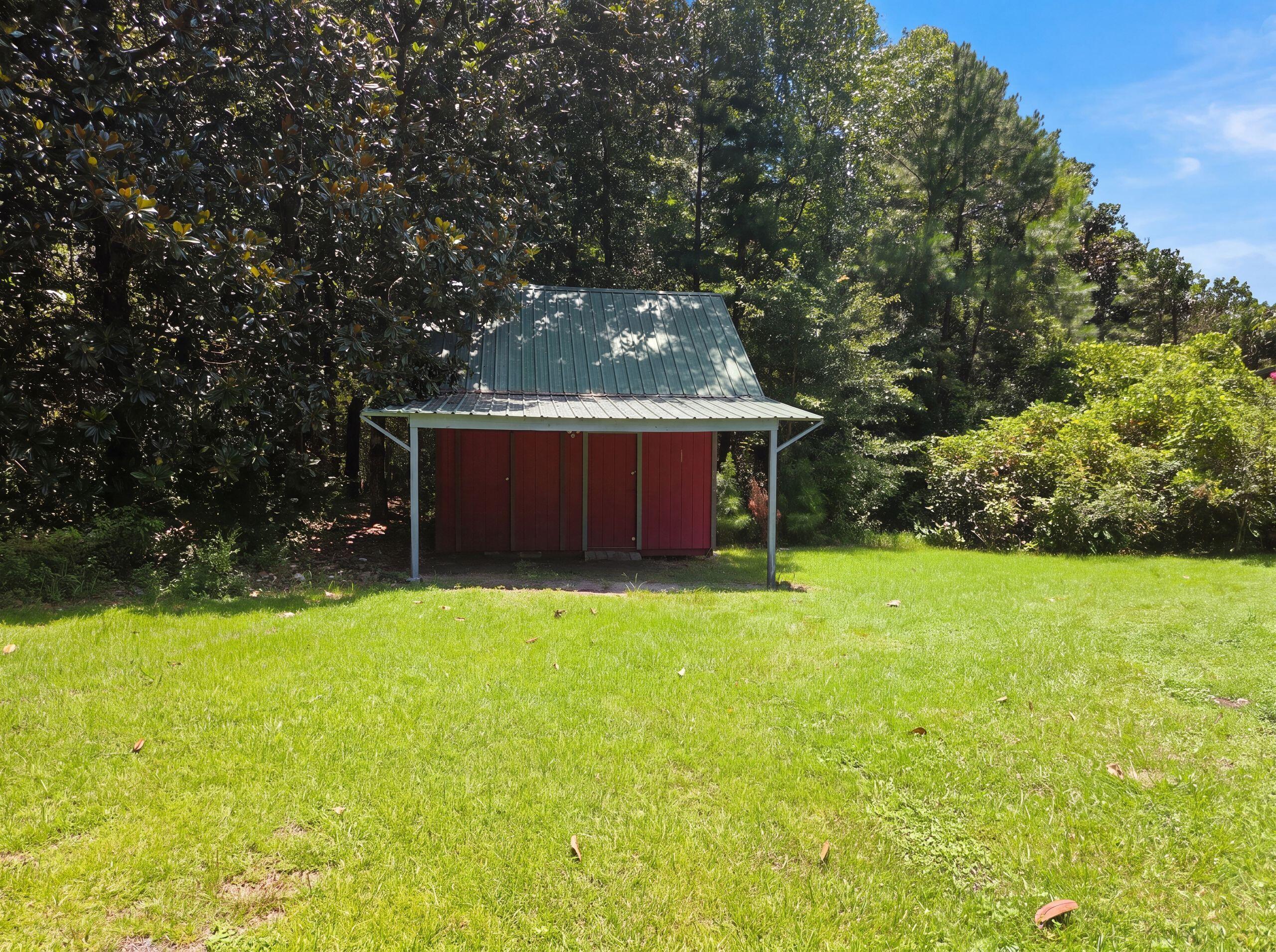 TOWN OF DEFUNIAK - Residential