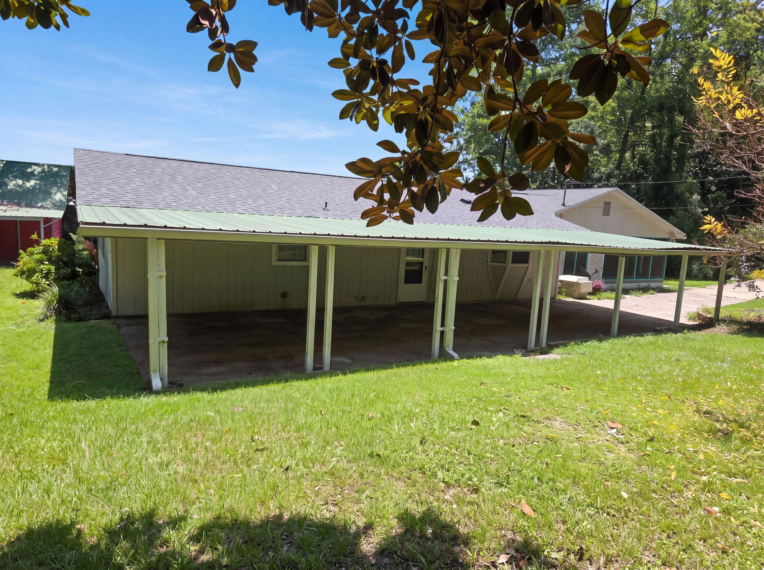 TOWN OF DEFUNIAK - Residential